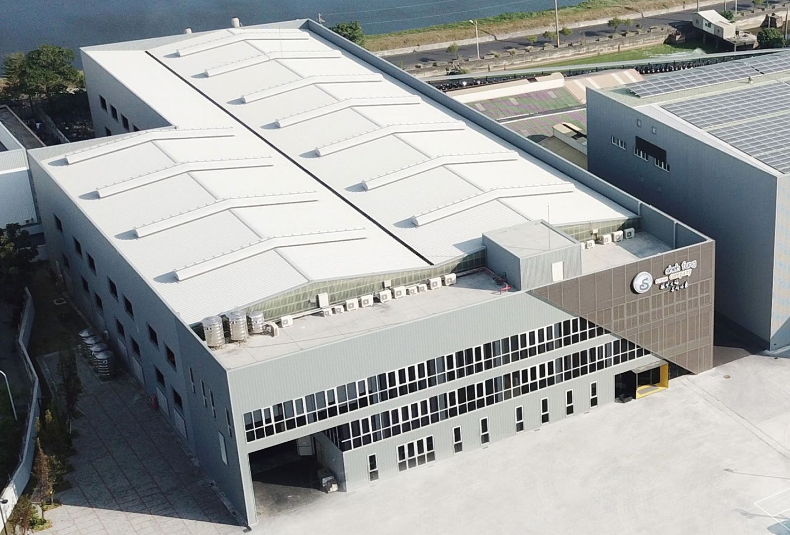 世豐螺絲Q1毛利率微增不敵關稅大刀　營業利益率因越南擴廠稍掉