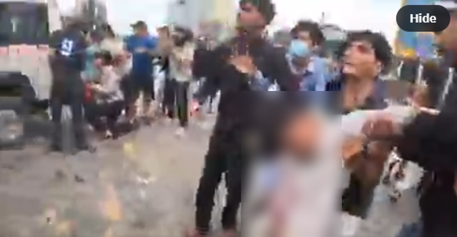 傳出有學生被警方射爆頭。圖／@SudipKoirala22