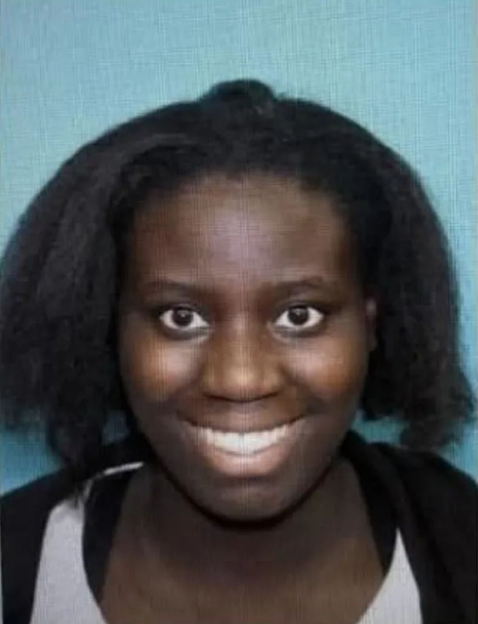 克萊蒙斯將嬰兒放入滾燙熱水中洗澡。圖／翻攝自胡克斯警察局官網