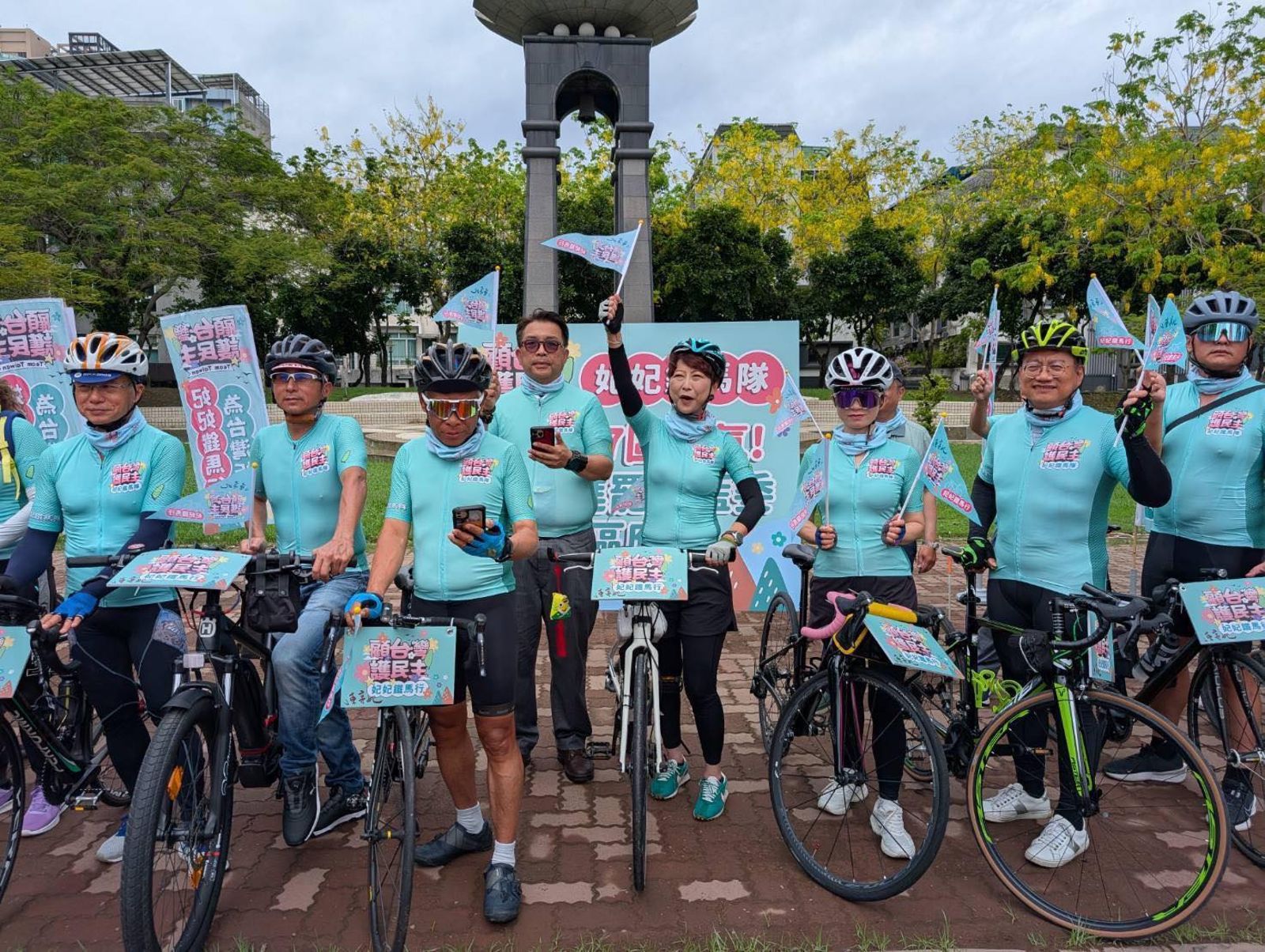 陳亭妃宣布成立顧台灣護民主鐵馬隊，將於7月5日上午挺進台北，號召選民眾站出來，用選票反對暴力。（圖／取自陳亭妃臉書）