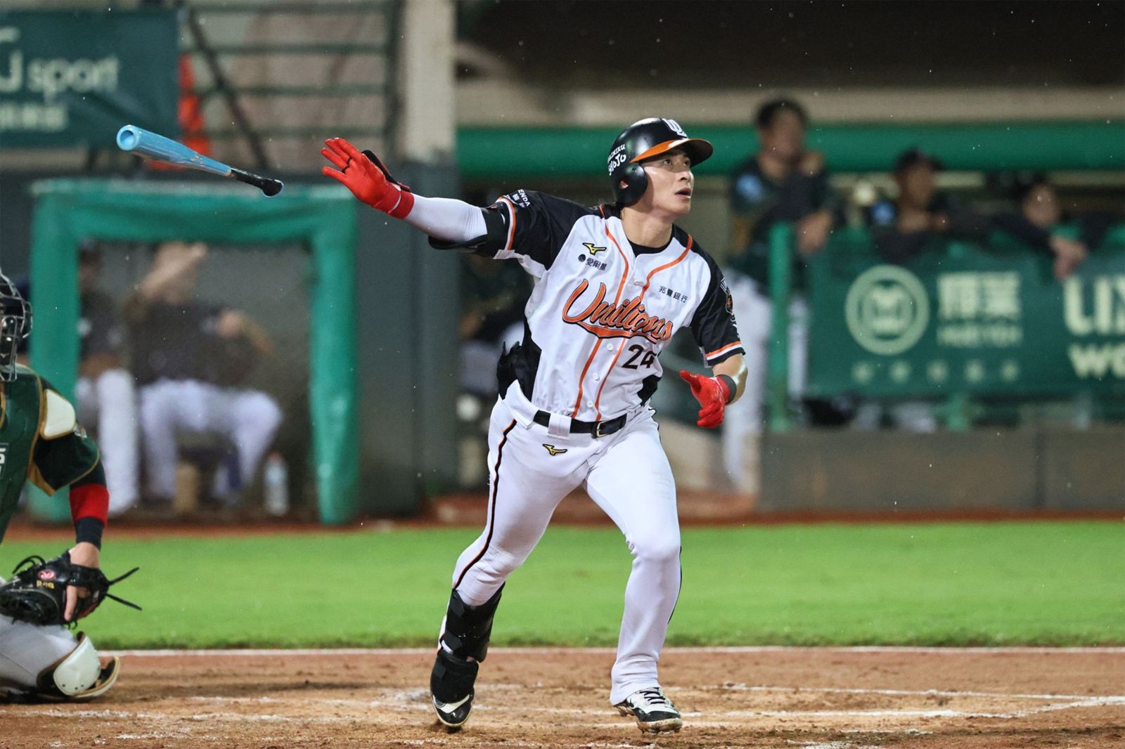 中職/中信、統一同日告捷 上半季封王戰火持續