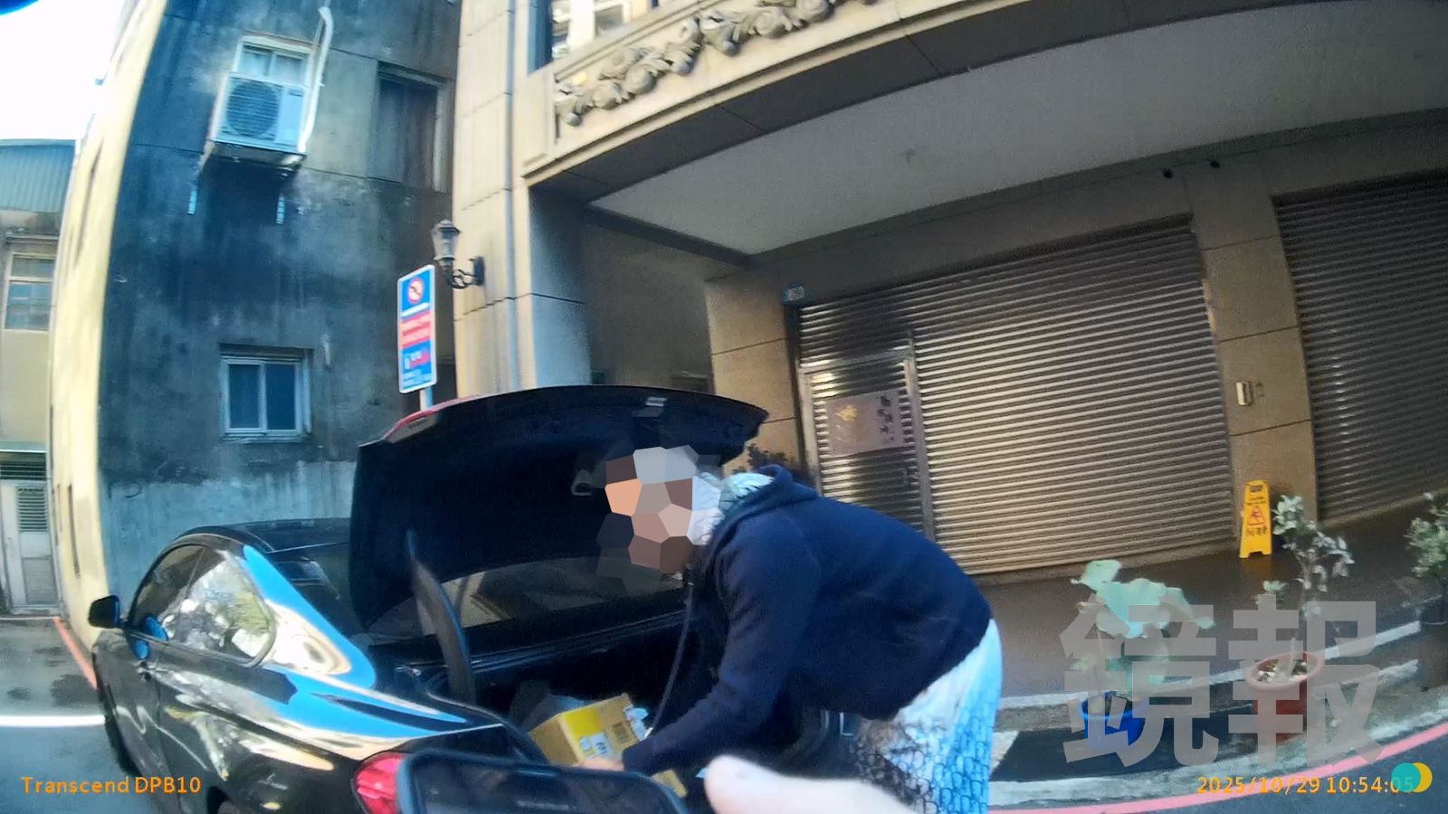 真的假不了!AI識破假車牌 BMW車主慘吞7.2萬罰單 網酸:萬聖節COSPLAY真車牌?