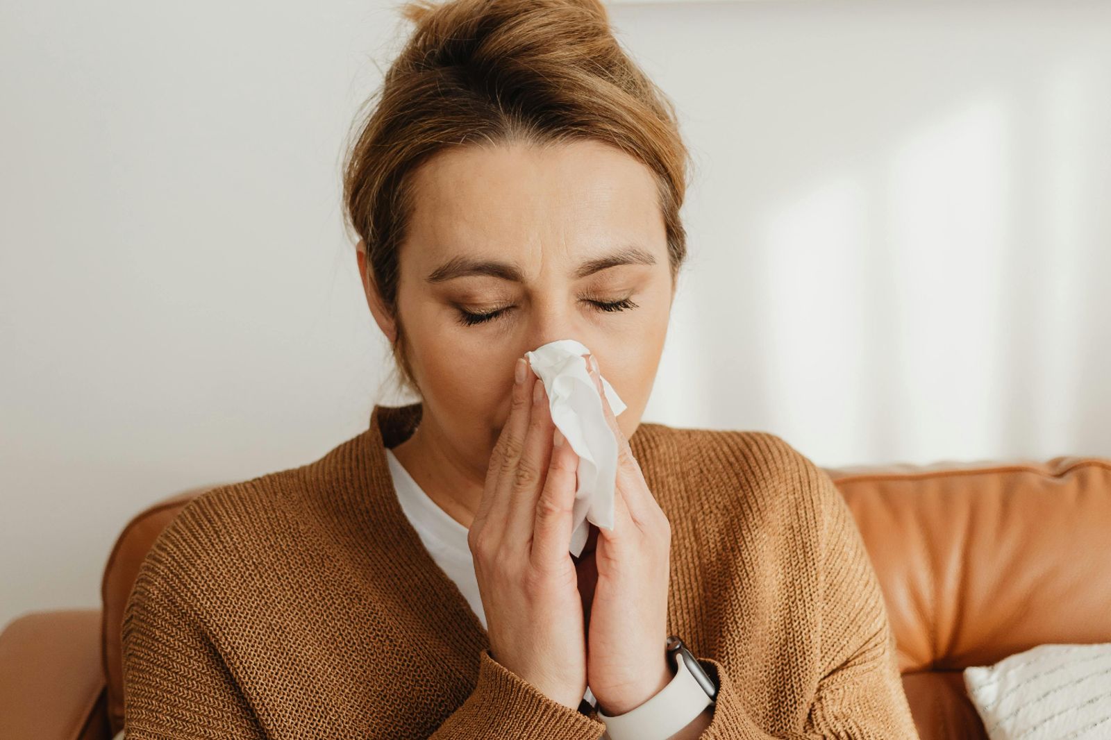 阿嬤的招真有效!暖暖包貼屁溝緩解鼻塞 中西醫曝原理:經痛也能解