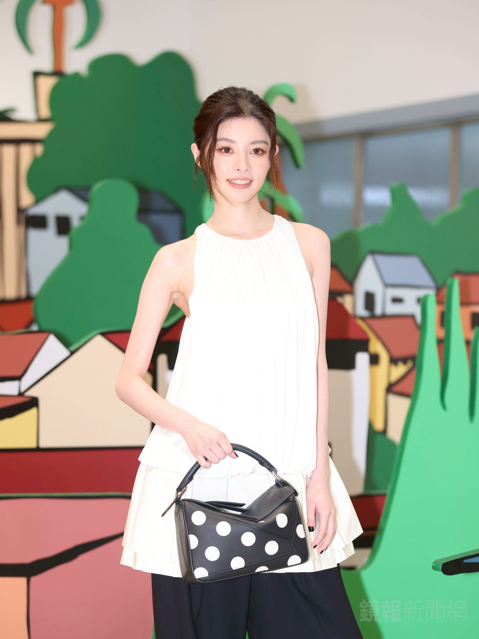 詹子萱目前投入新戲拍攝,預計8月中拍完。劉耀勻攝