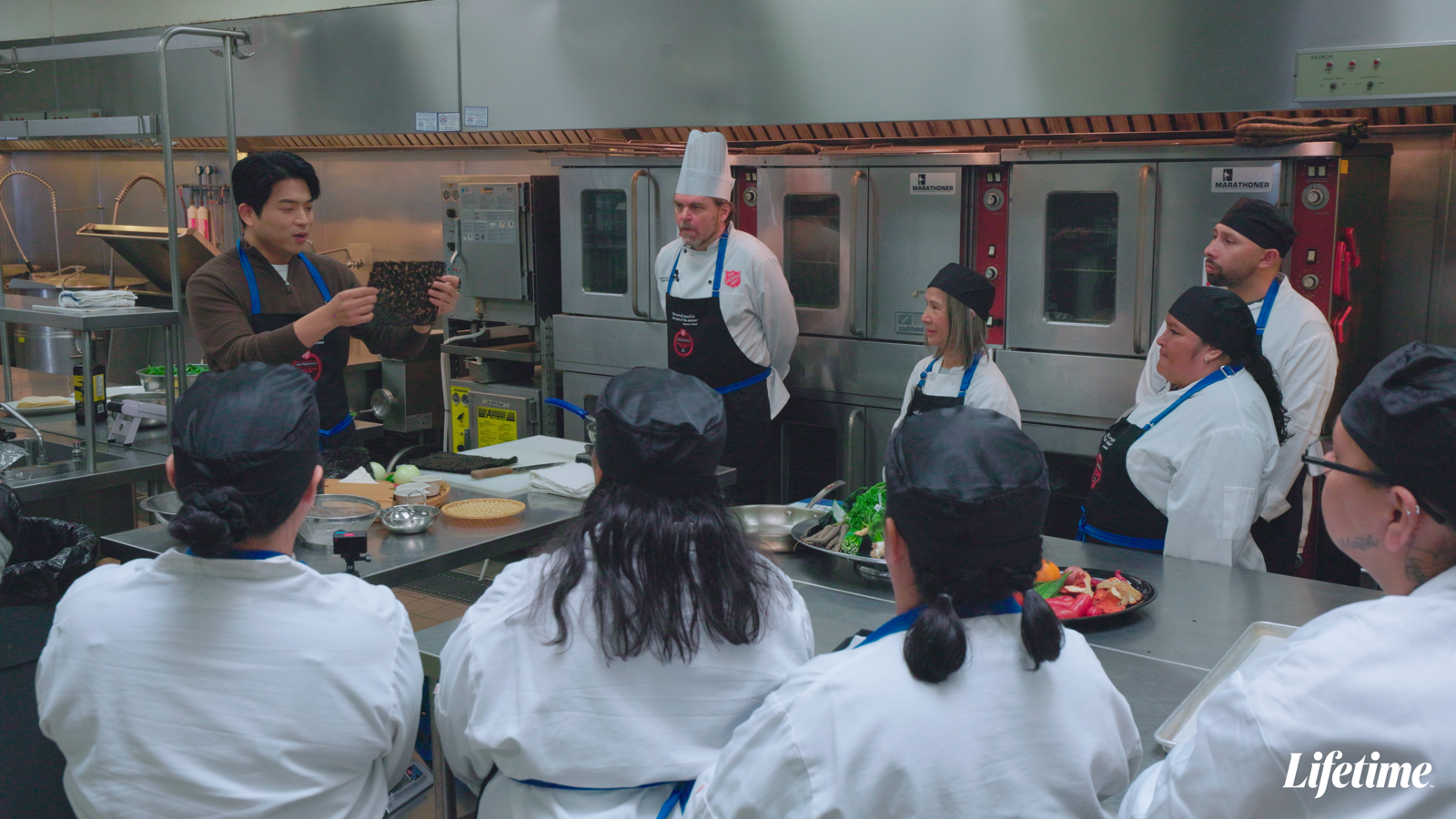 安成宰透過精緻餐飲（Fine Dining）的料理視角，重新詮釋紫菜在料理中的可能性。杰德影音提供