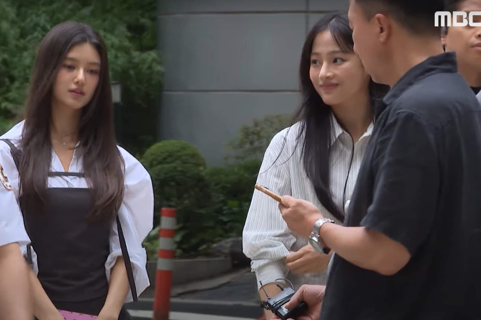 NewJeans現身法院笑了！調解1小時20分鐘仍破局　判決10月底揭曉