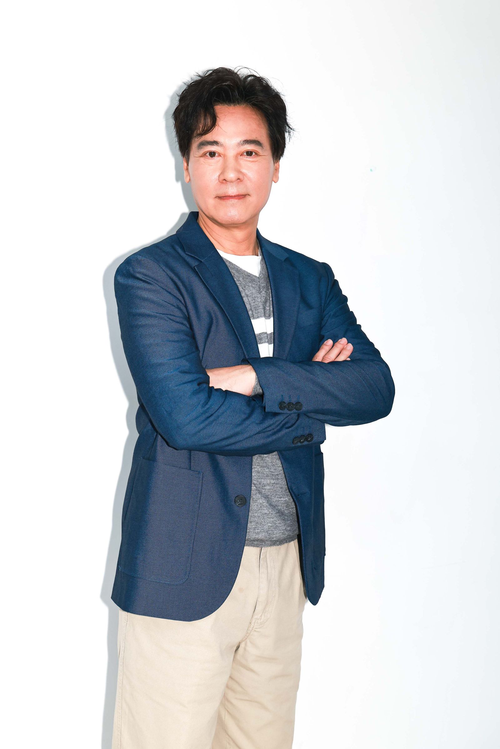 尹昭德《豆腐媽媽》飾演夜市公會理事長,出場就氣場十足。民視提供