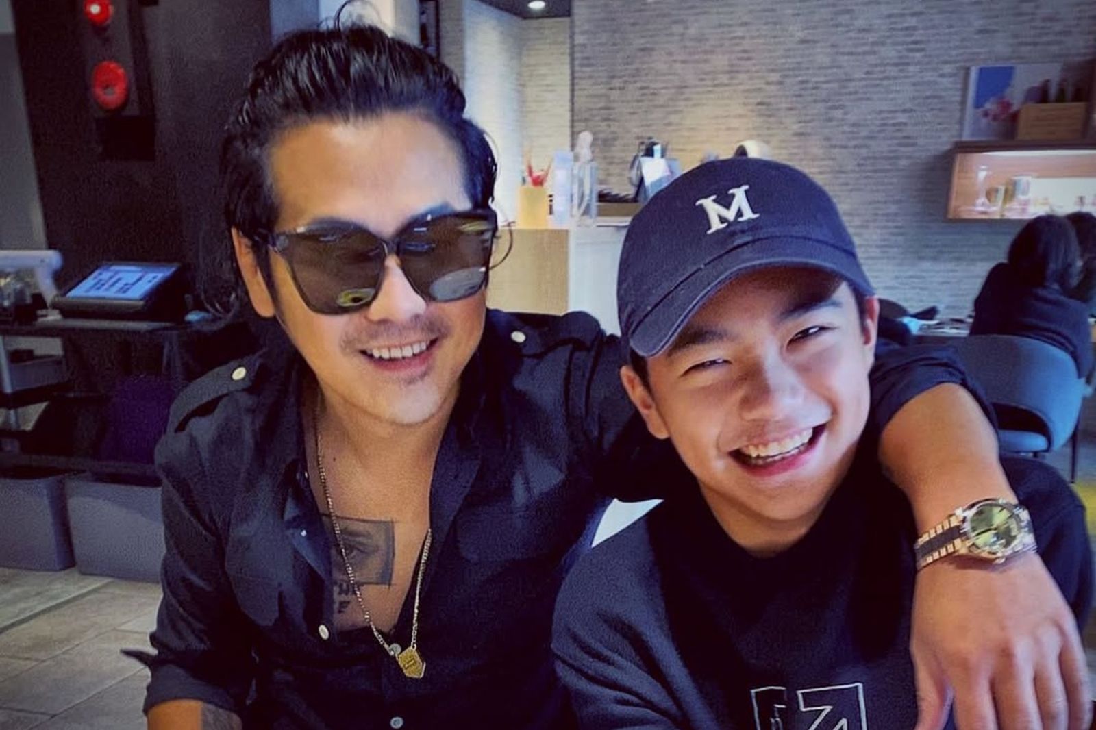 曹格16歲帥兒宣布戀情　Joe放索吻照官宣女友