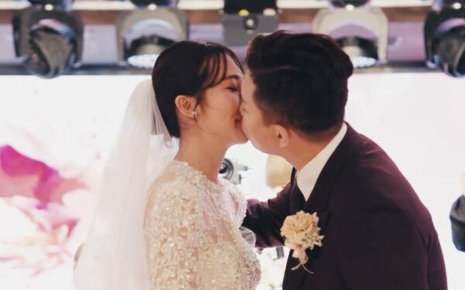 kiwi姐姐宣布結婚！老公高顏值曝光　自爆交往前先斷聯2個月　