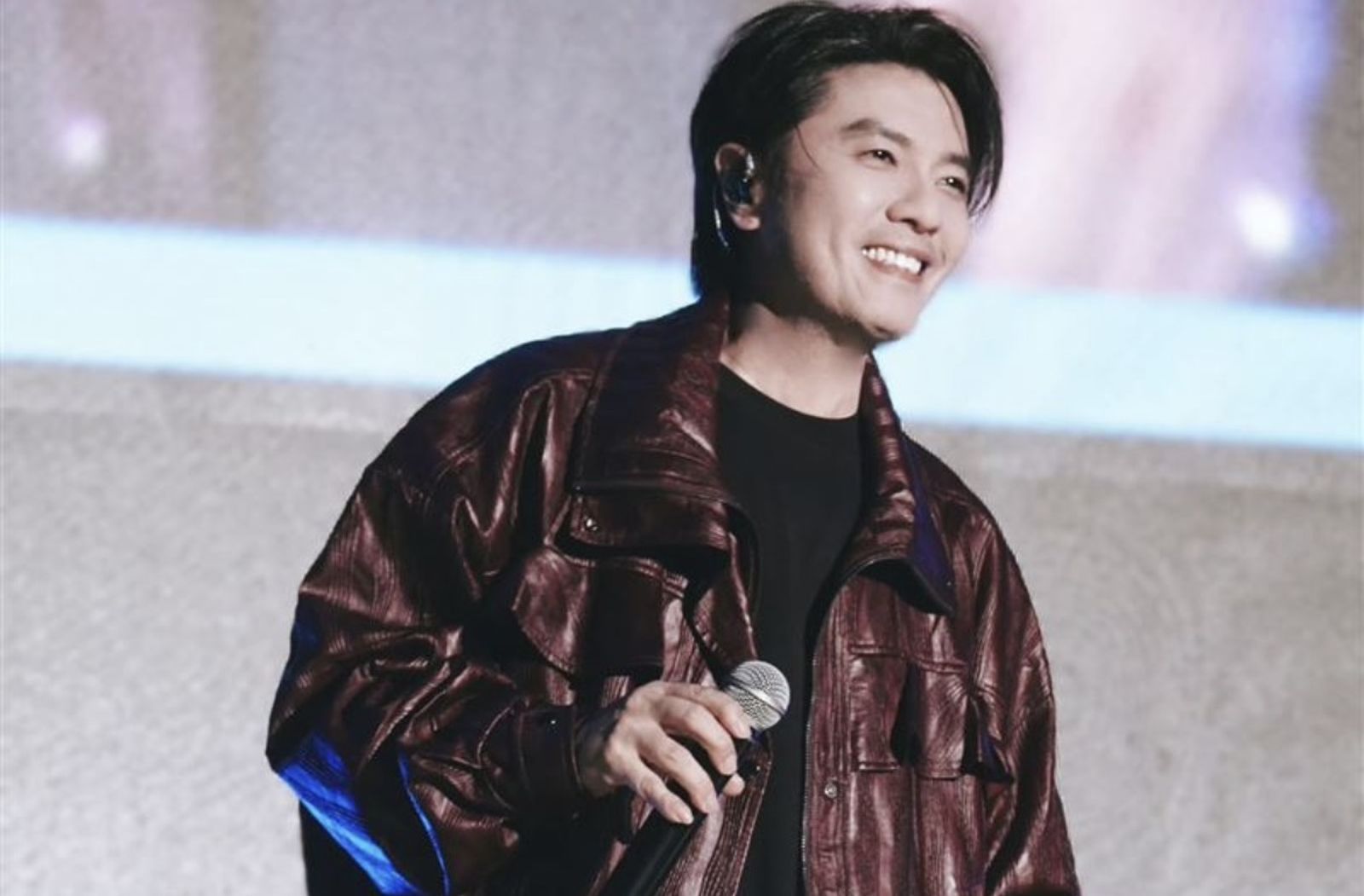 52歲阿杜驚人狀態曝光!曾因恐慌症暴肥走鐘 神隱多年現在長這樣