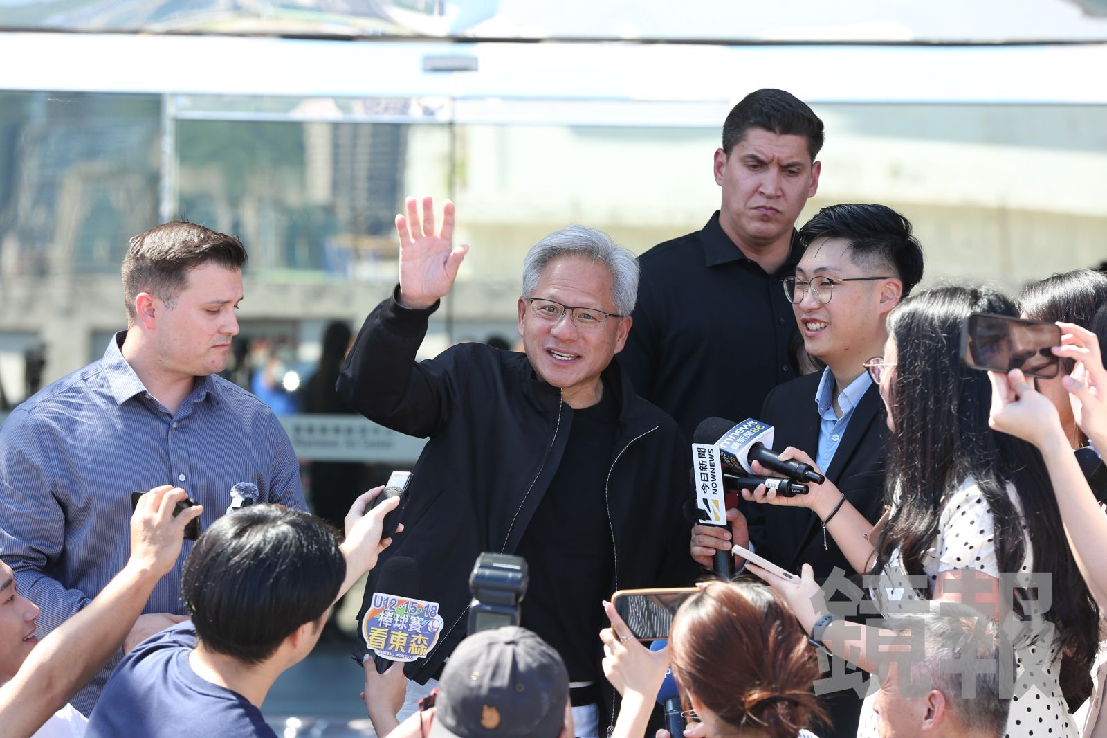 吃韓式炸雞後不忘台灣　黃仁勳週六現身台積電運動會