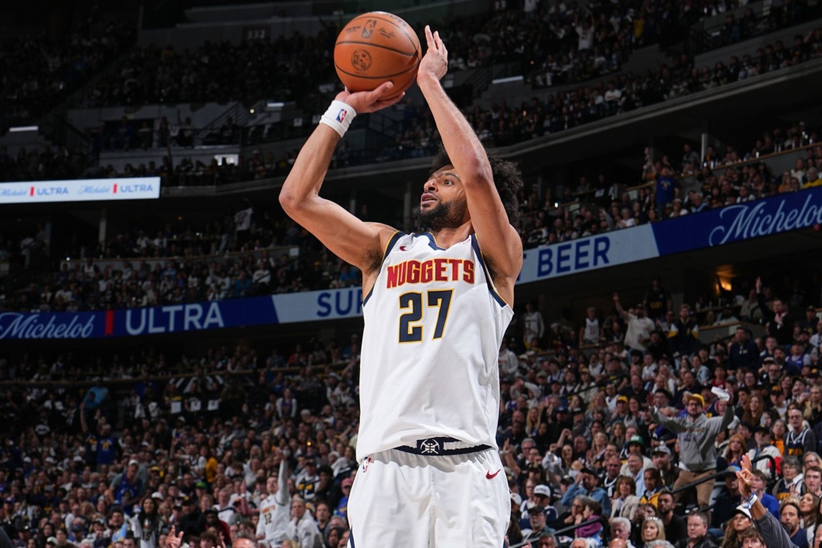 16罰全中寫隊史新猷　Murray狂砍30分率金塊首戰擒灰狼