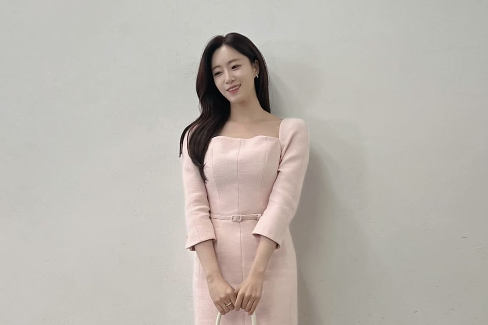 快訊/〈保庇〉原唱T-ara咸𤨒晶要結婚了! 下月閃嫁電影導演