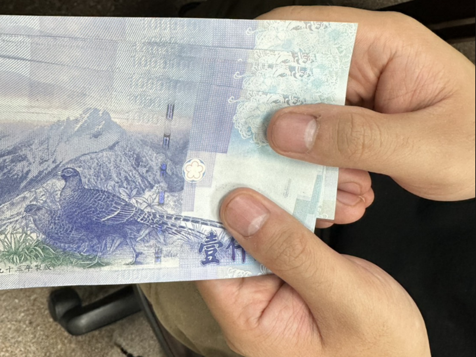 為修父墳動歪腦筋 7旬翁突掏6萬行賄嚇壞公務員