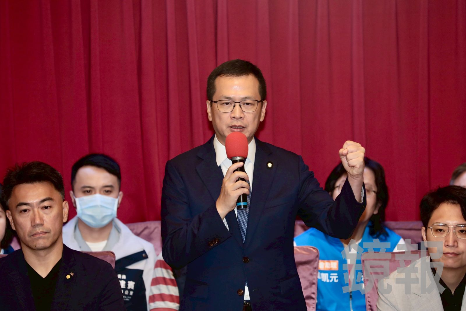 射3箭挺軍公教警消　羅智強：若當選黨主席要修正不合理年改