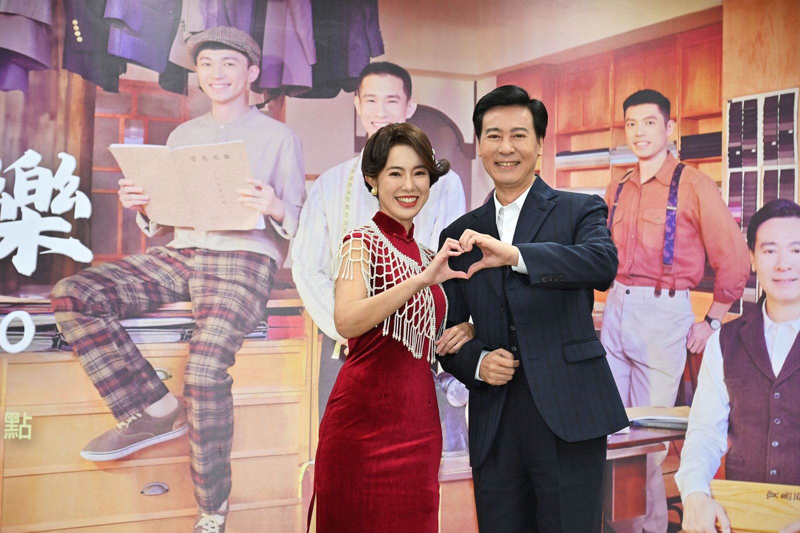 尹昭德（右）、黃瑄（左）在《寶島西米樂》演夫妻。台視提供