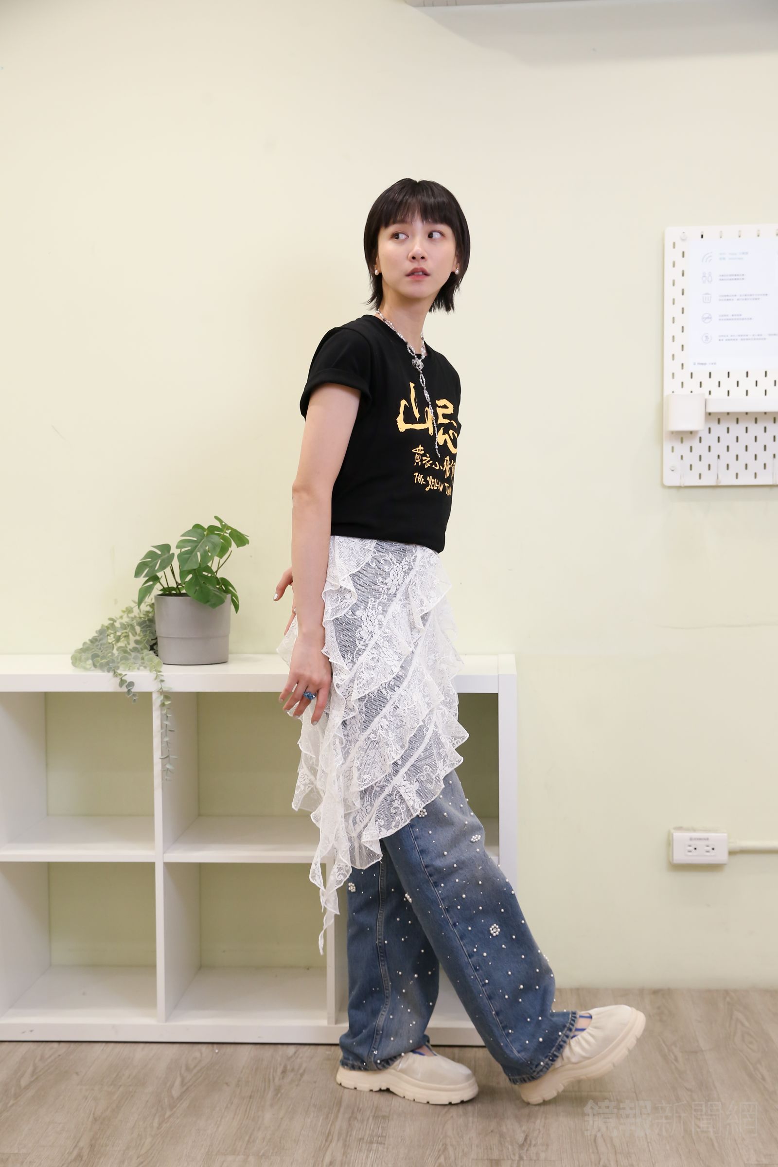 袁澧林出道以來跟許多男神合作，包括許光漢、吳慷仁、古天樂與周興哲等。董孟航攝