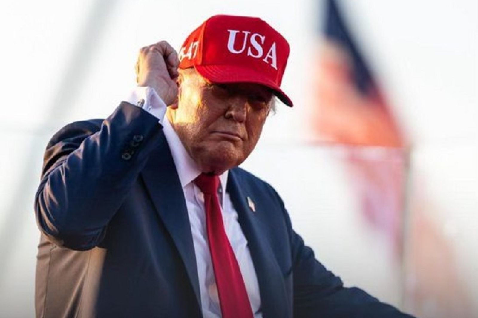 中企準備開搶輝達H200、北京卻踩剎車？外媒：中國政府擬研議設下採購門檻