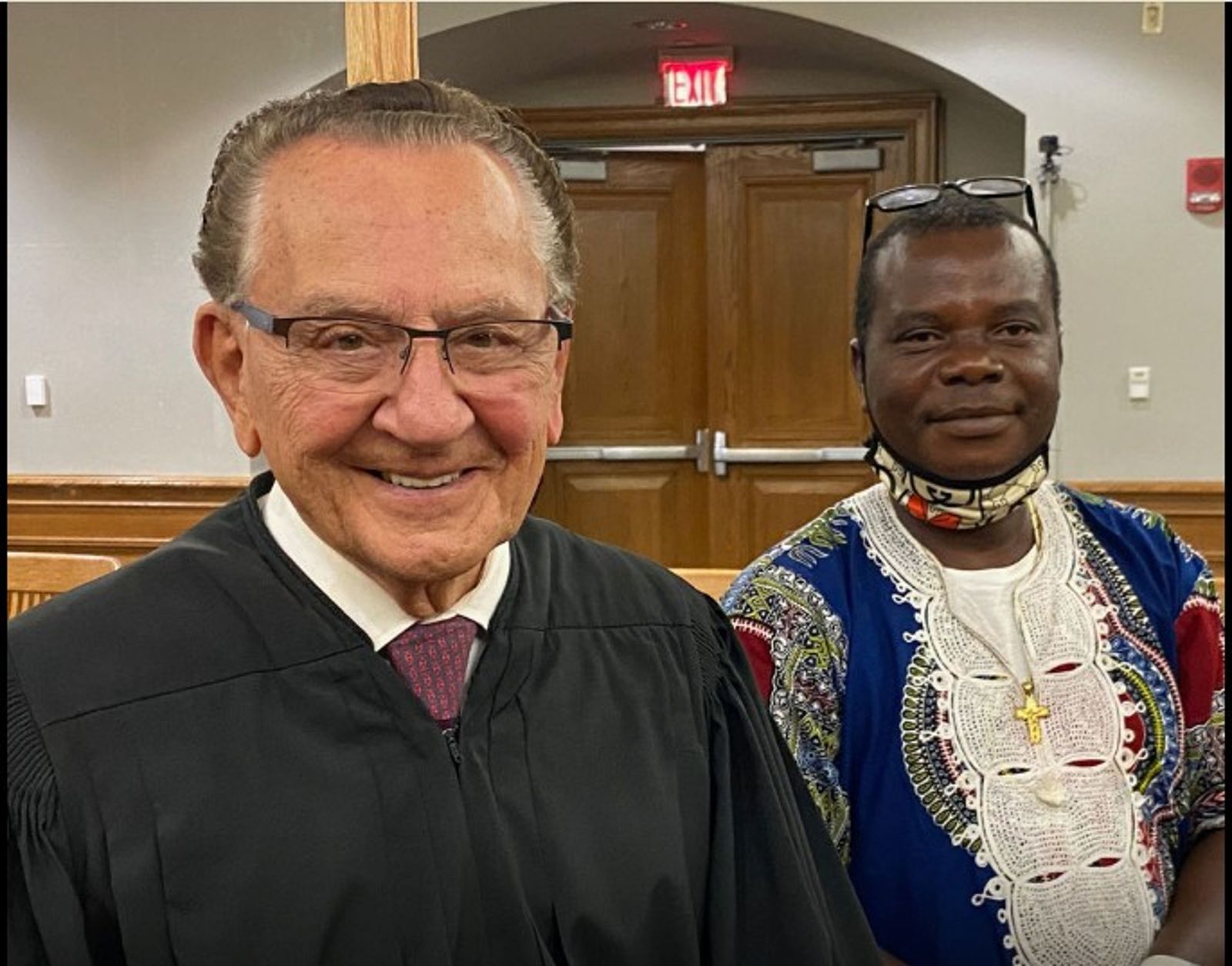 香港法官應該看看美國法官Frank Caprio留下來的典範