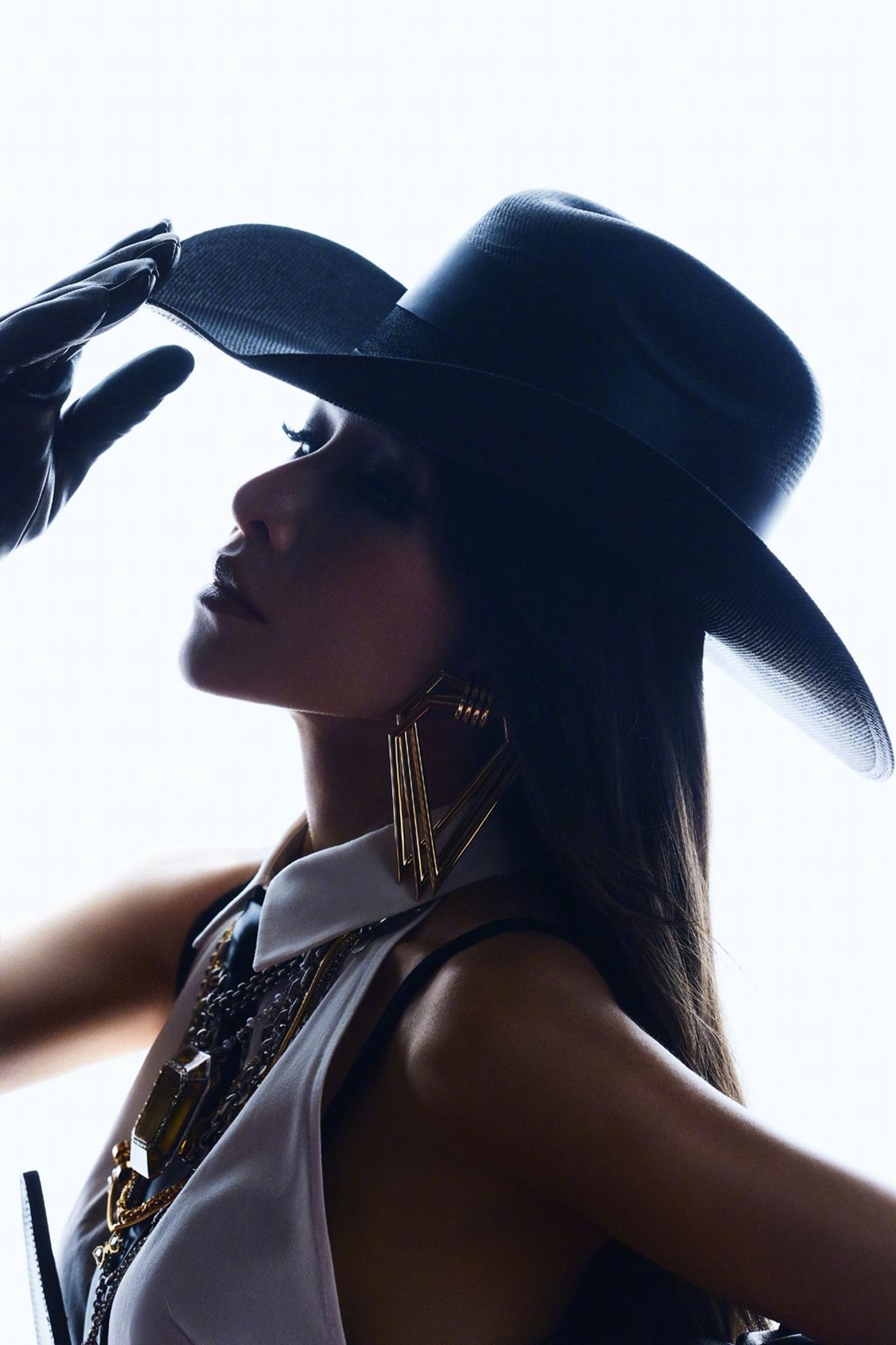 蕭亞軒喊話粉絲演唱會見。翻攝微博