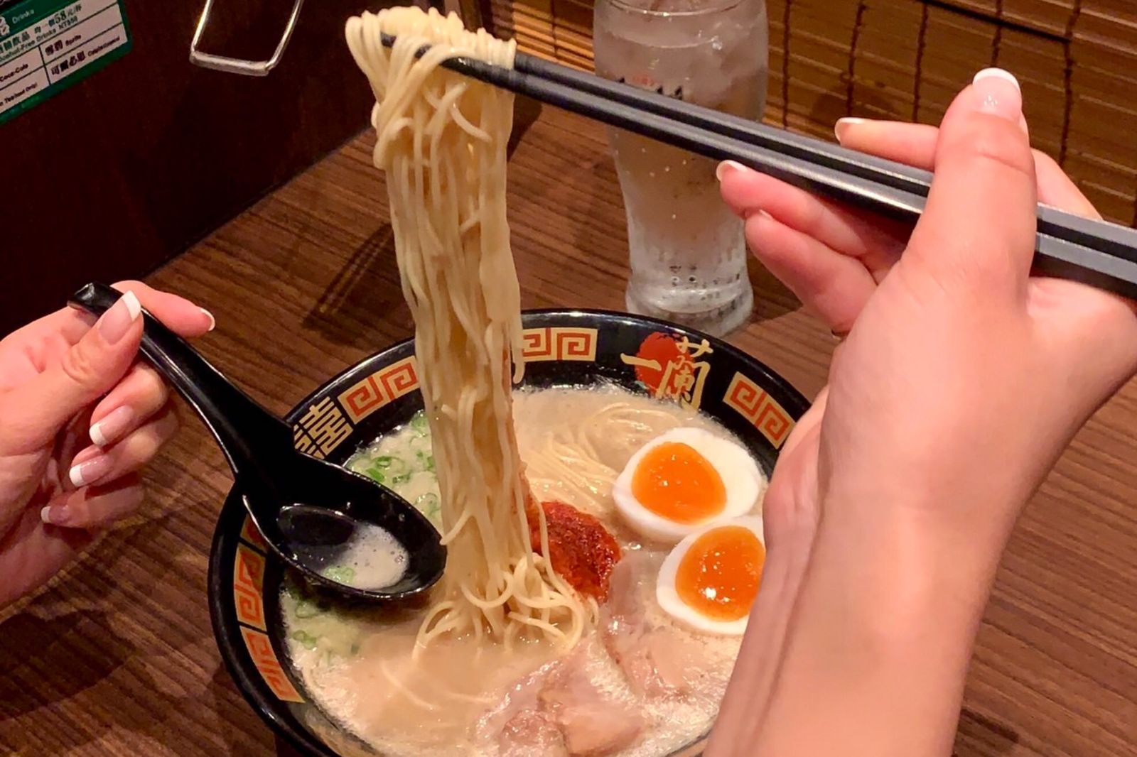 日本一蘭拉麵「買1送5」揪甘心！花費不用200元　省荷包點餐攻略曝