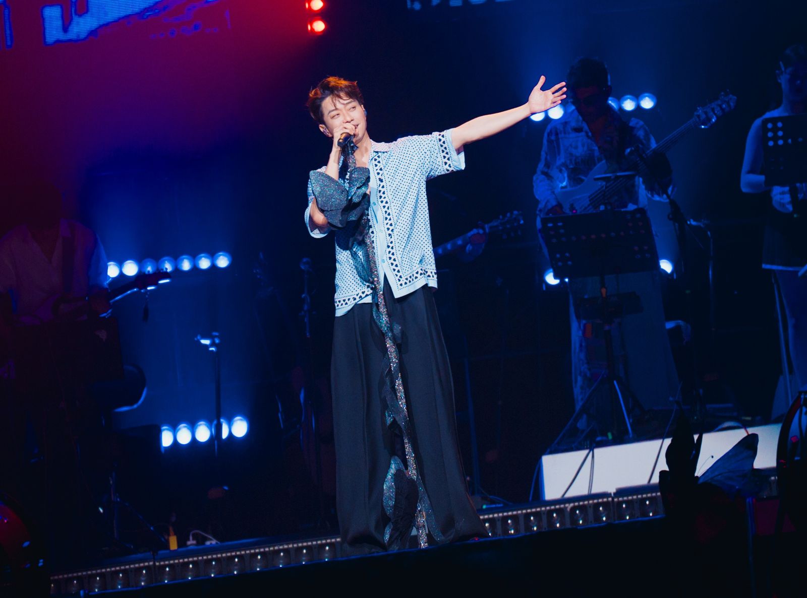 張棟樑44歲生日喜收「最暖禮物」　鬆口回應粉絲敲碗小巨蛋