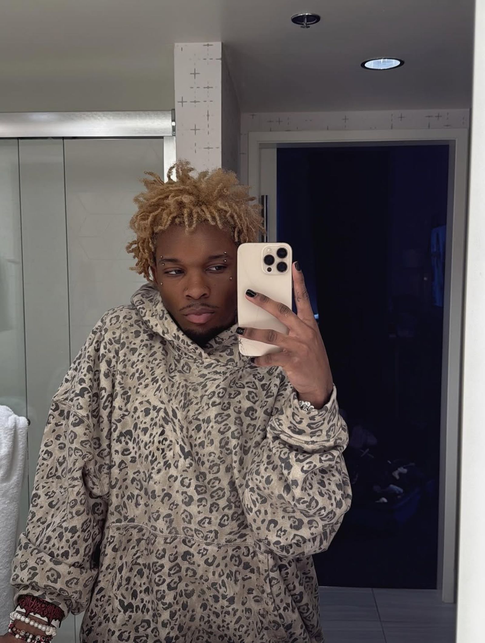 D4vd已立即暫停巡回演出。圖／翻攝自IG／d4vddd