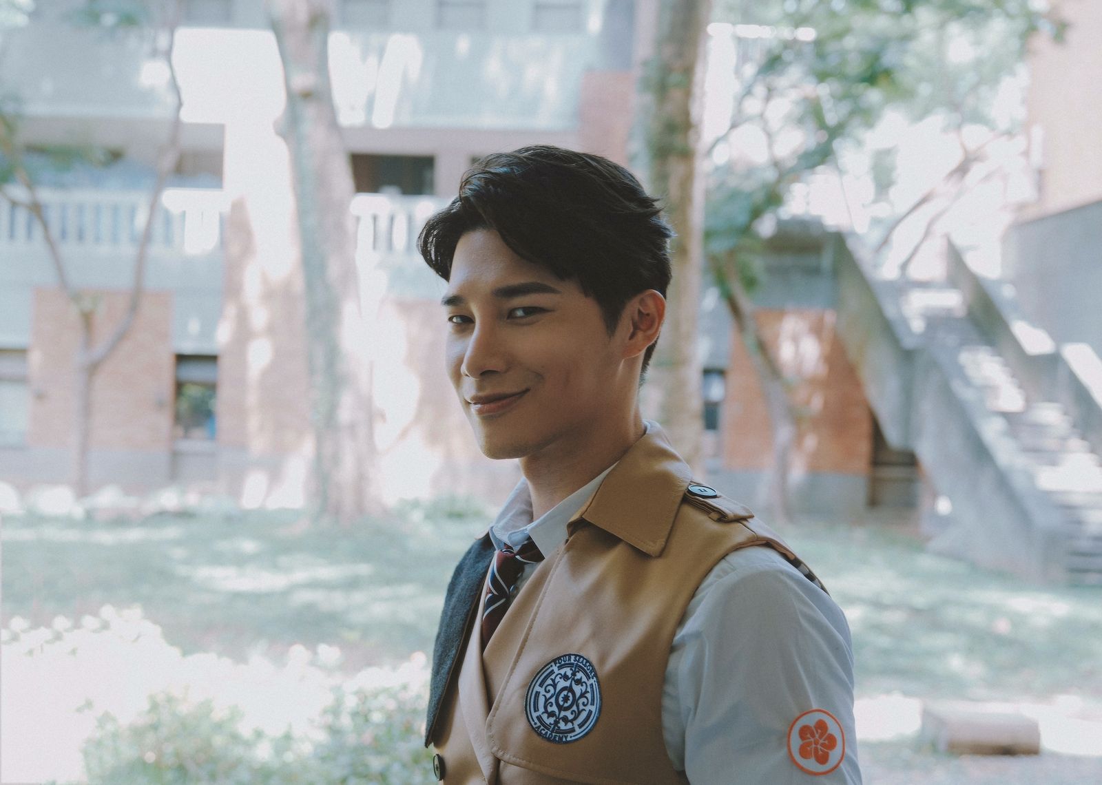 宋偉恩錄影惹怒姚以緹！遭怒吼趕出場　被懲罰做「這姿勢」秒崩潰