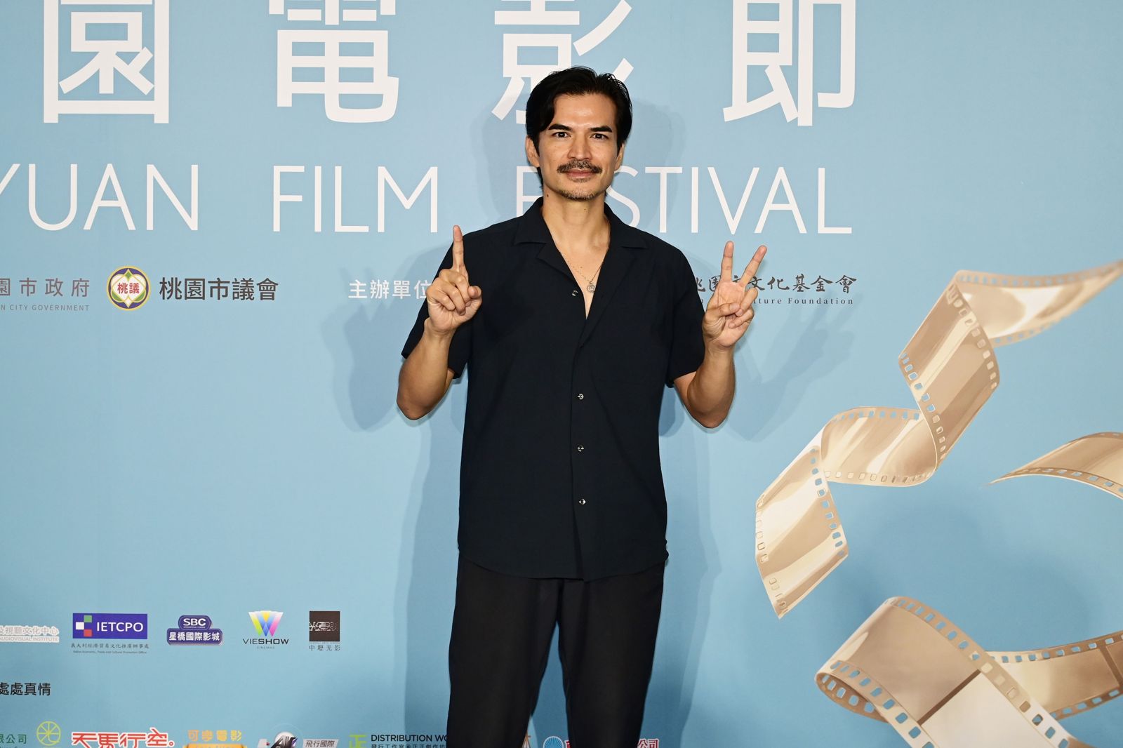 男星尚玄25年前來台摔破相　曝這道菜很有沖繩味　老婆曾與羅志祥合唱