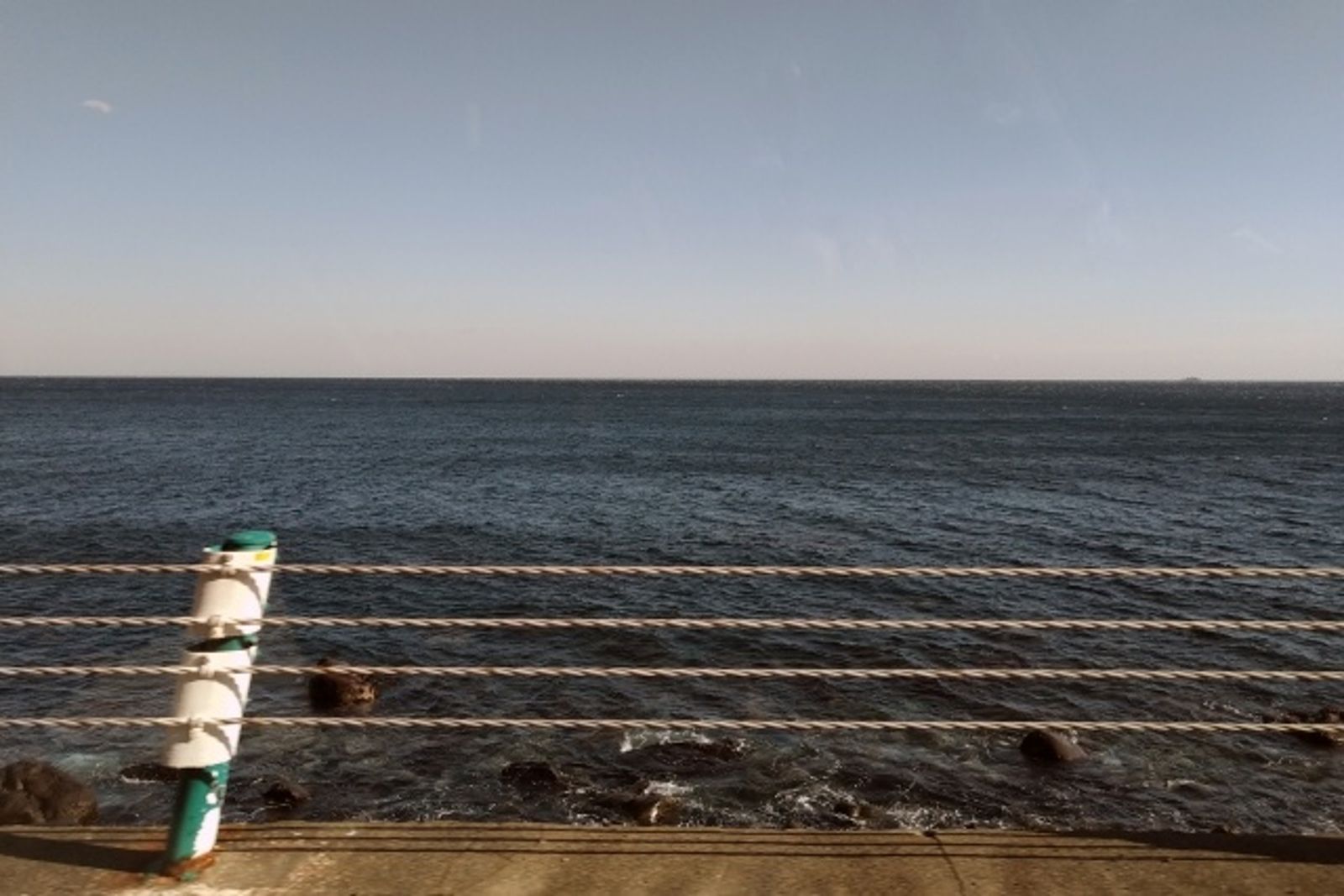 蜜月旅行悲歌!29歲男海邊遭「雷擊身亡」 妻全程目睹