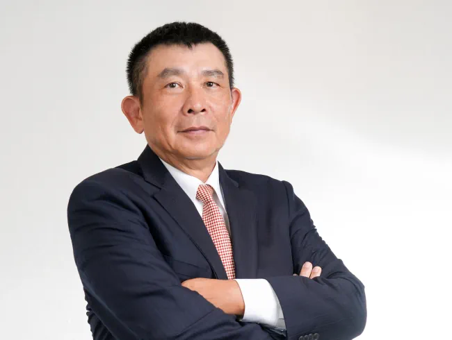 長華集團創辦人黃嘉能。翻攝自公司官網