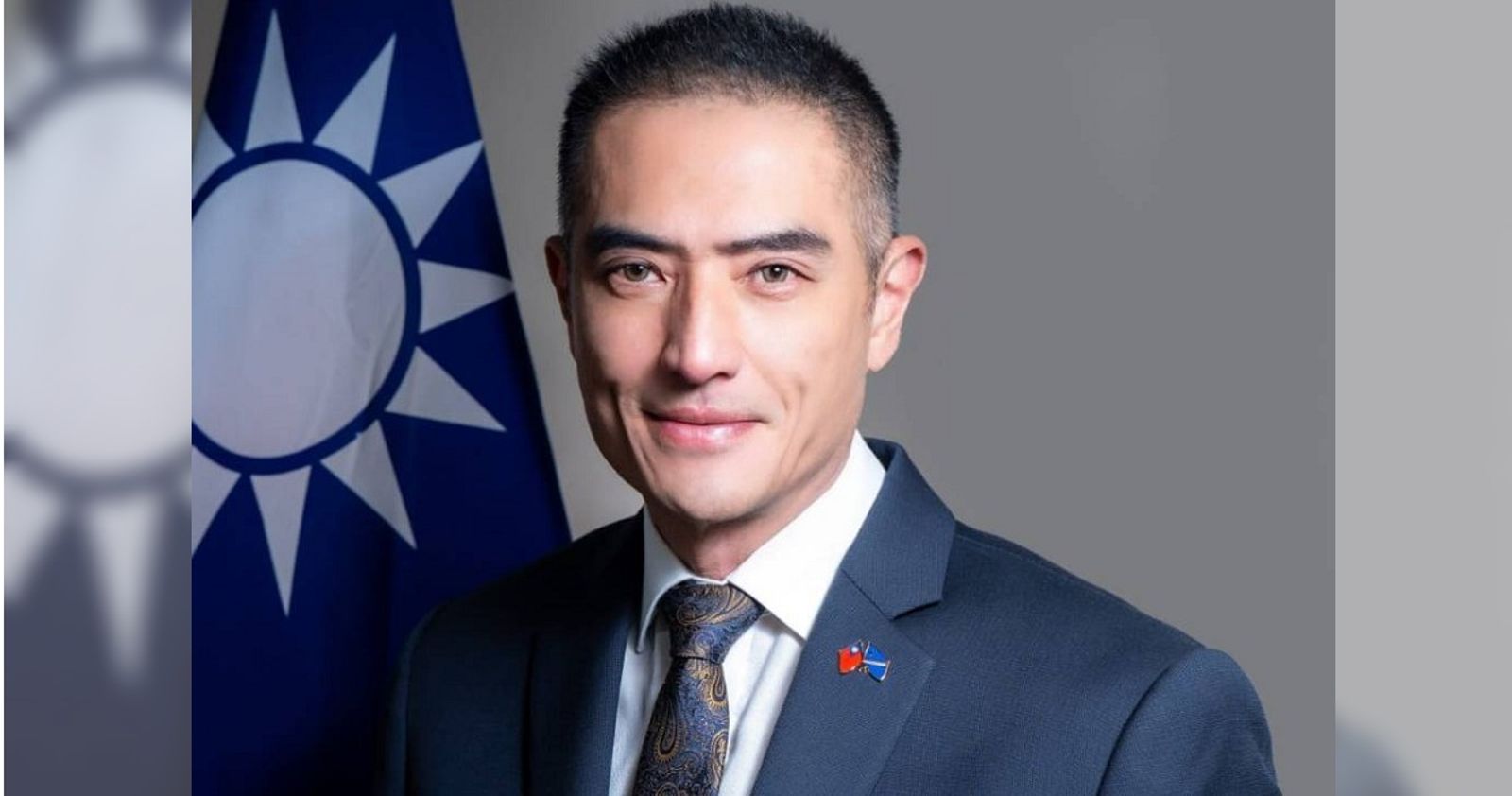 帥到像AI!新任「駐馬紹爾群島大使」顏值超高 網:太犯規了