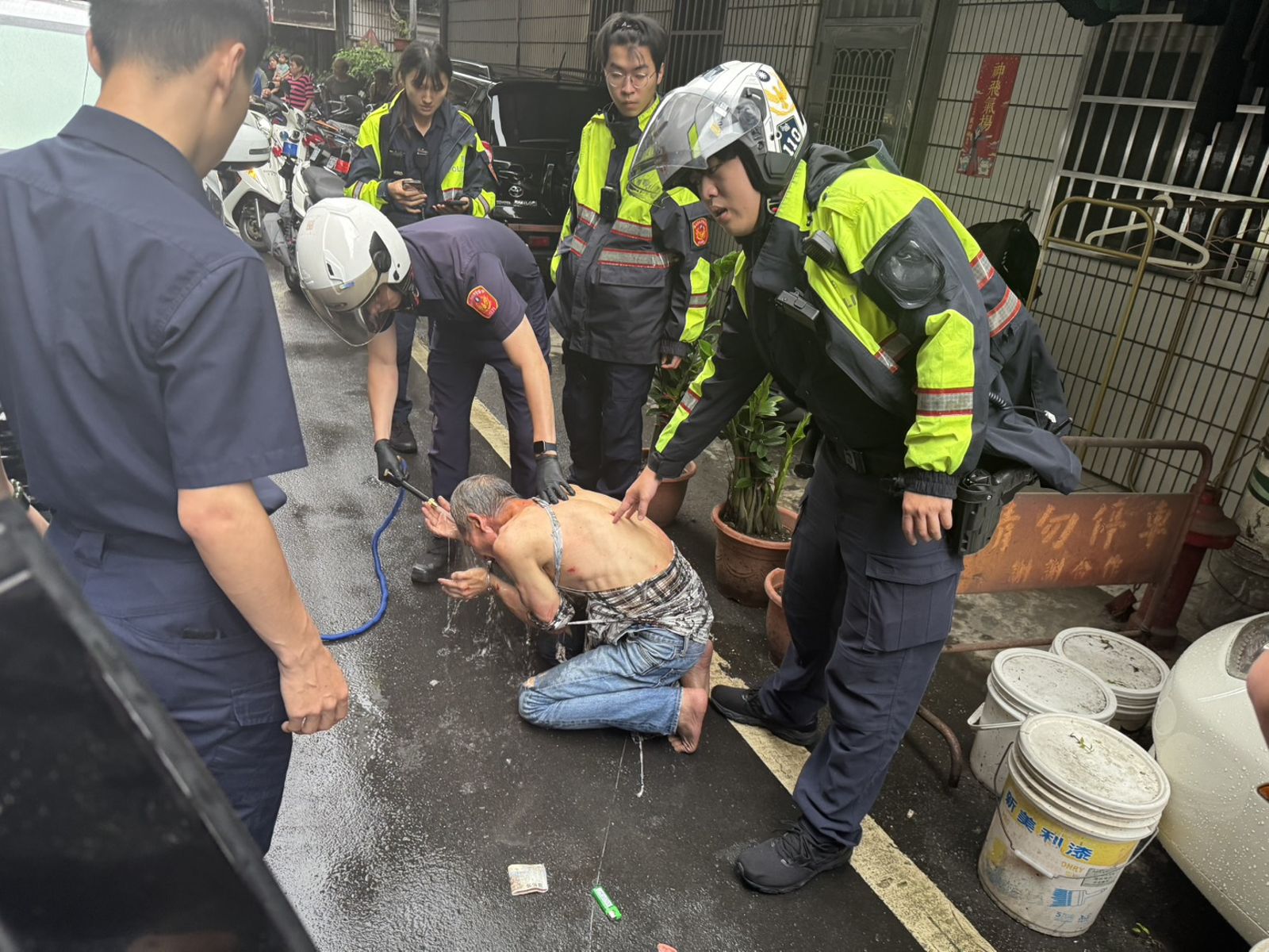 新北又傳毒駕拒檢 警方開8槍圍捕…3天2案共開24槍