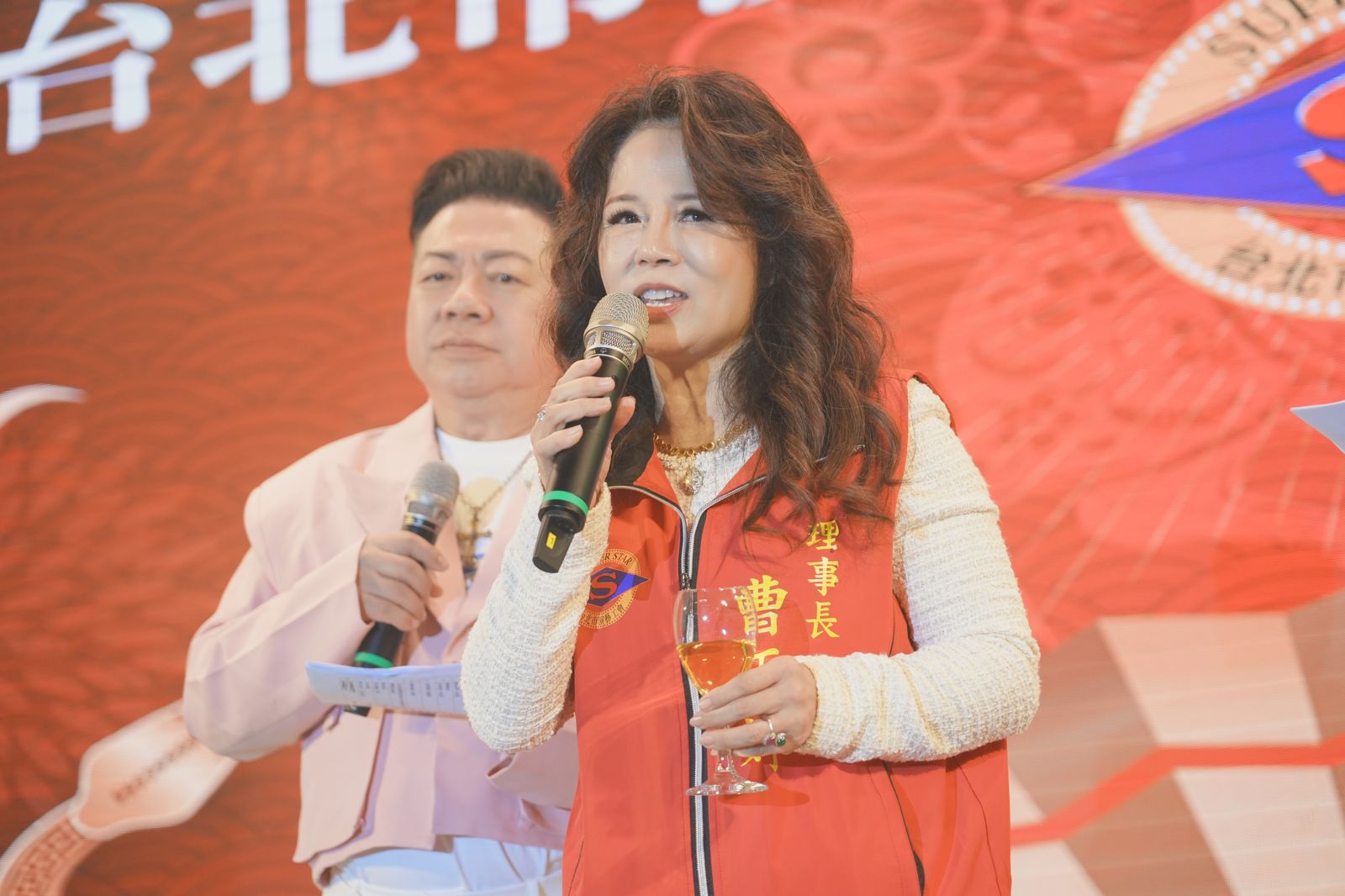 演藝工會內部「感情、財務」亂七八糟 楊光友借2萬給田路路…曹雨婷回應了