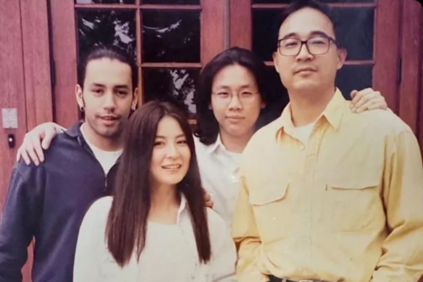 王祖賢被揭近況　另一女神陳淑樺昔日珍貴合照再曝光