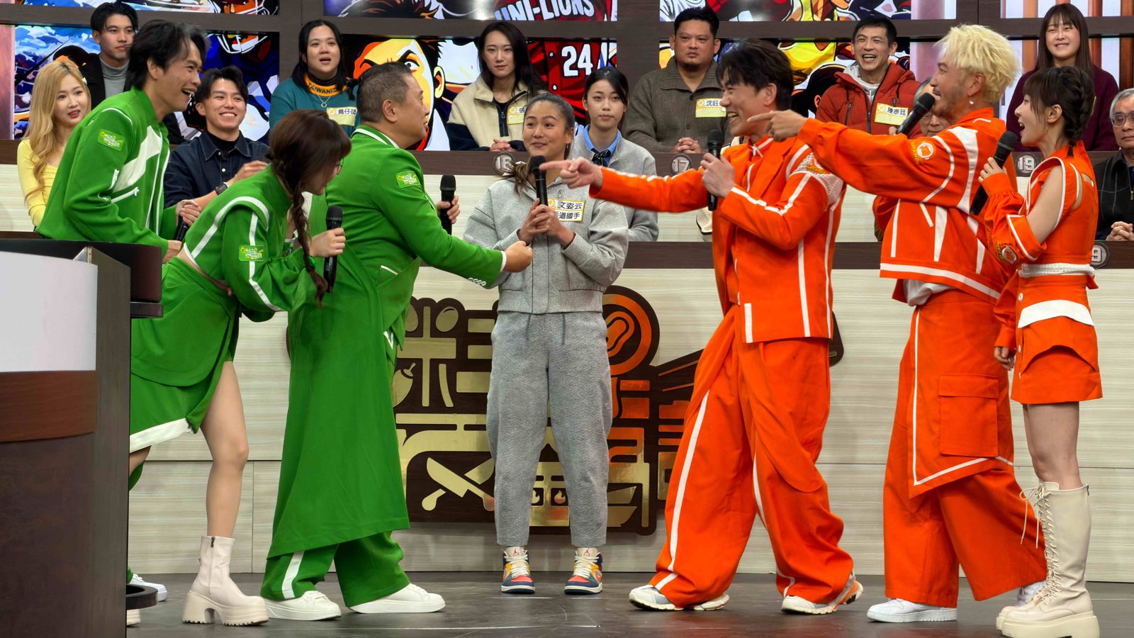 KID被摔到坐骨神經痛！黃鐙輝「口咬面紙」遭奧運國手踢飛　嚇到魂飛魄散