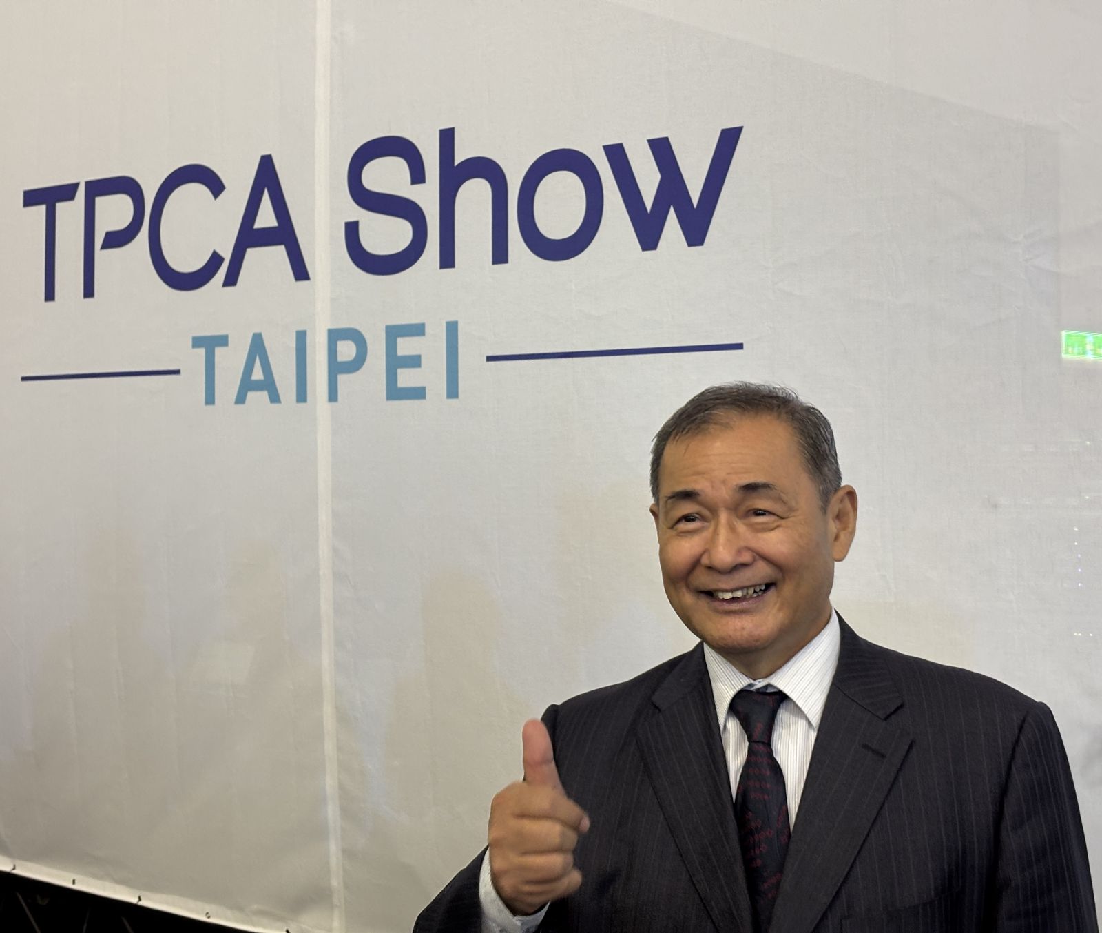 AI引爆電路板新革命　欣興董座曾子章：PCB用量增加5、60倍