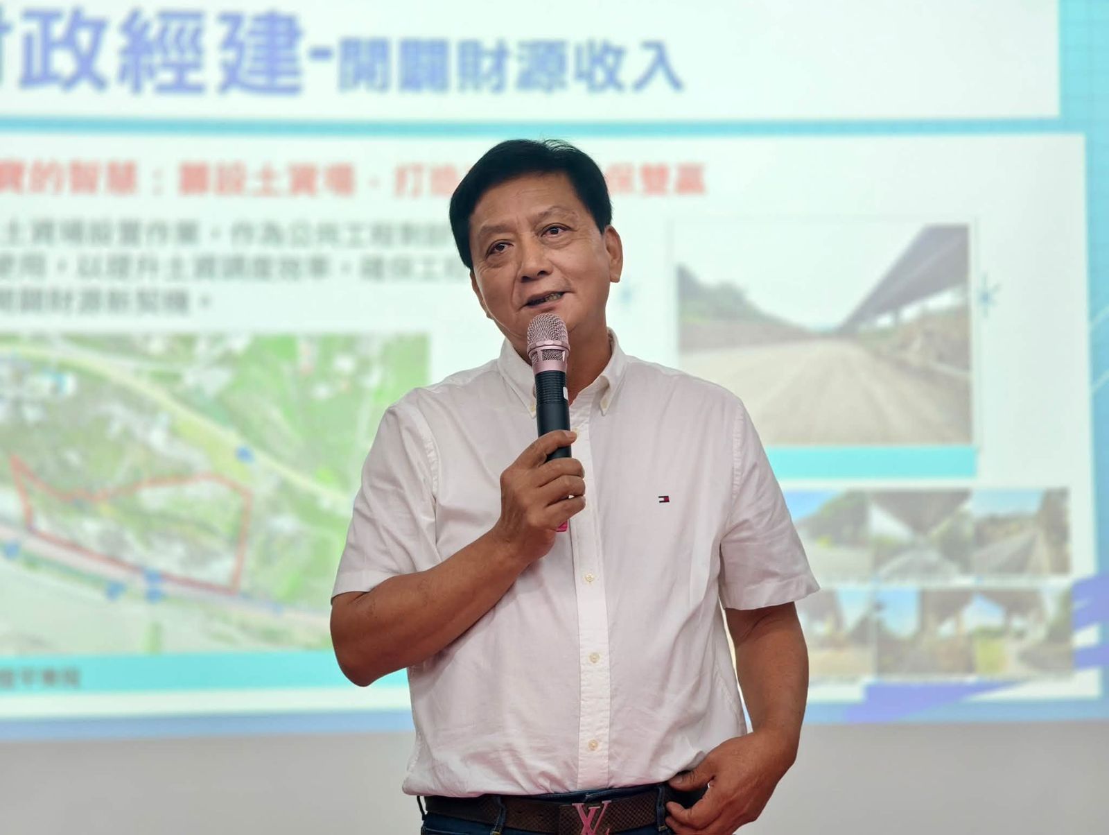 草屯鎮長簡賜勝。圖/翻攝fb簡賜勝