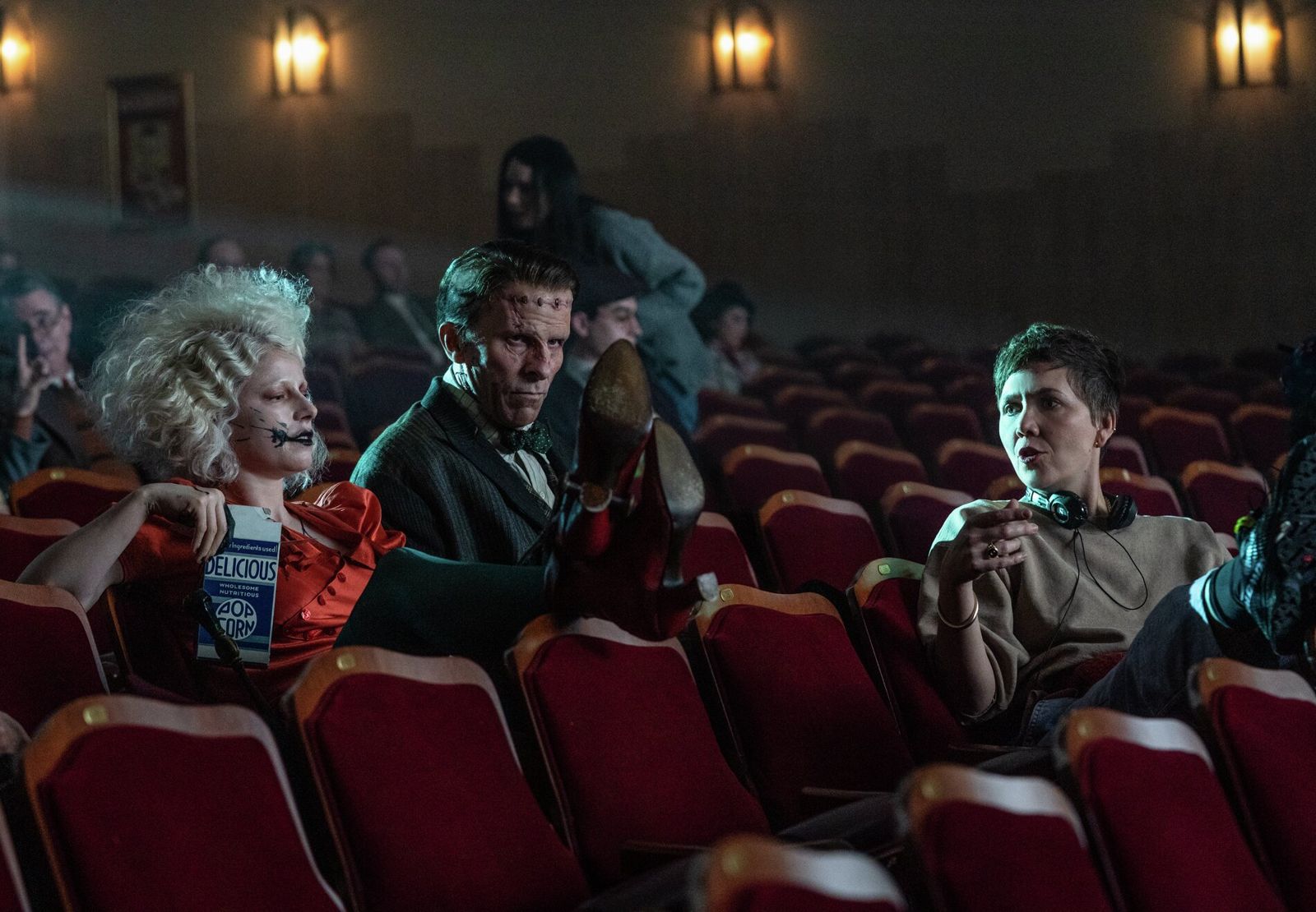 蝙蝠俠戰友睽違15年合體！克里斯汀貝爾化身「最帥怪人」　為她「徒手爆頭」