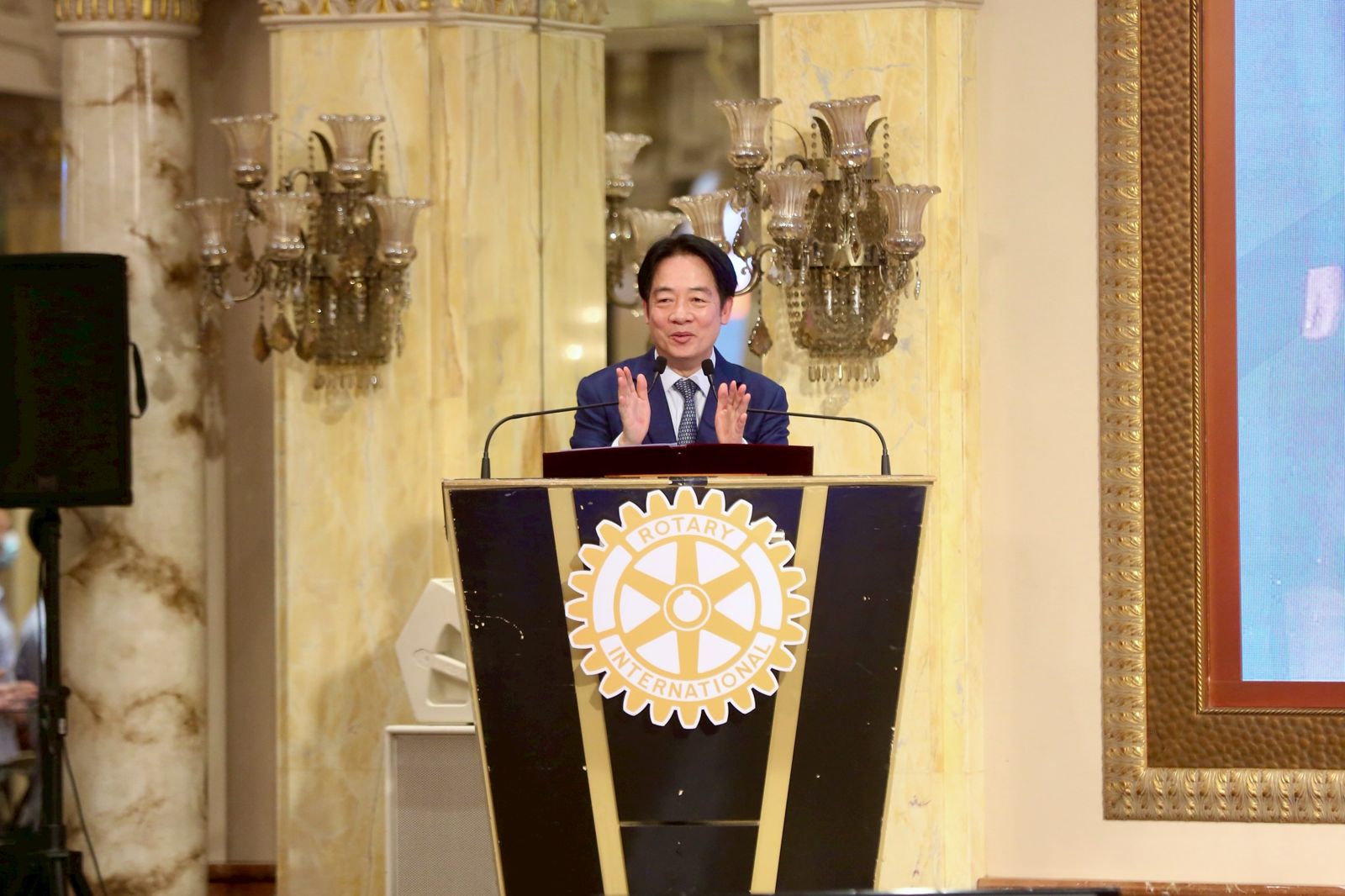 1921年蔣渭水在台灣文化協會的《會報》上發表了犀利的〈臨床講義- 關於名為臺灣的病人〉一文，賴清德頗有提出新臨床講義的意味。董孟航攝