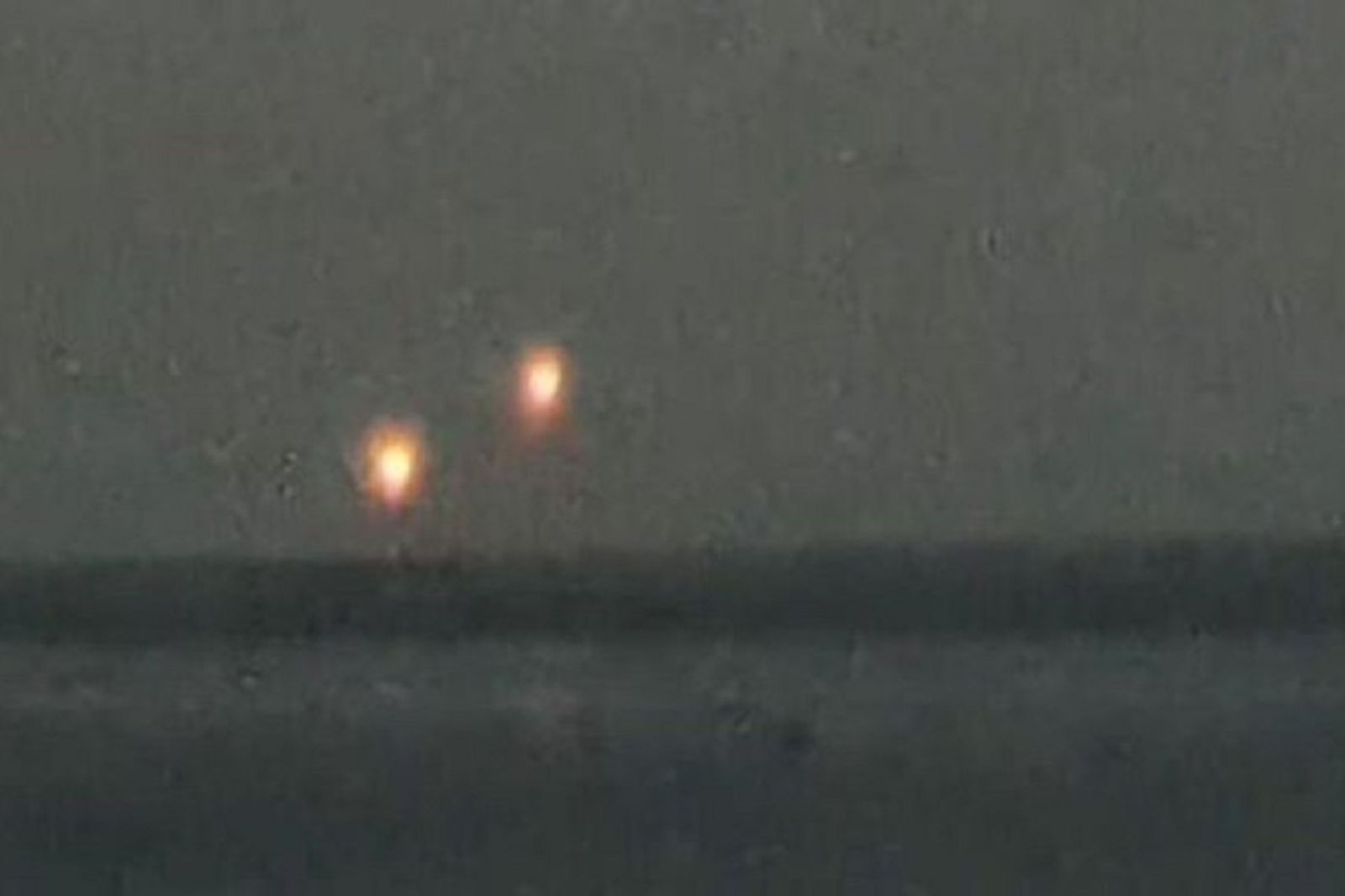 沖繩上空驚見UFO 就是那道光!影片曝光
