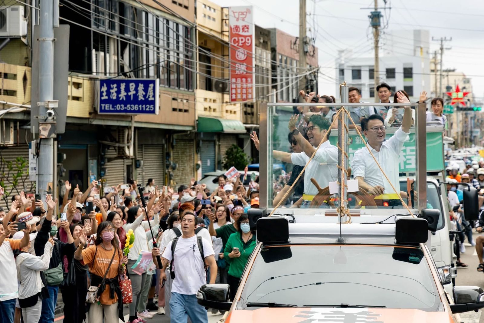 防彈洋流號開進新竹！沈伯洋合體助攻莊競程　美嬌妻「心慧連線」吸睛