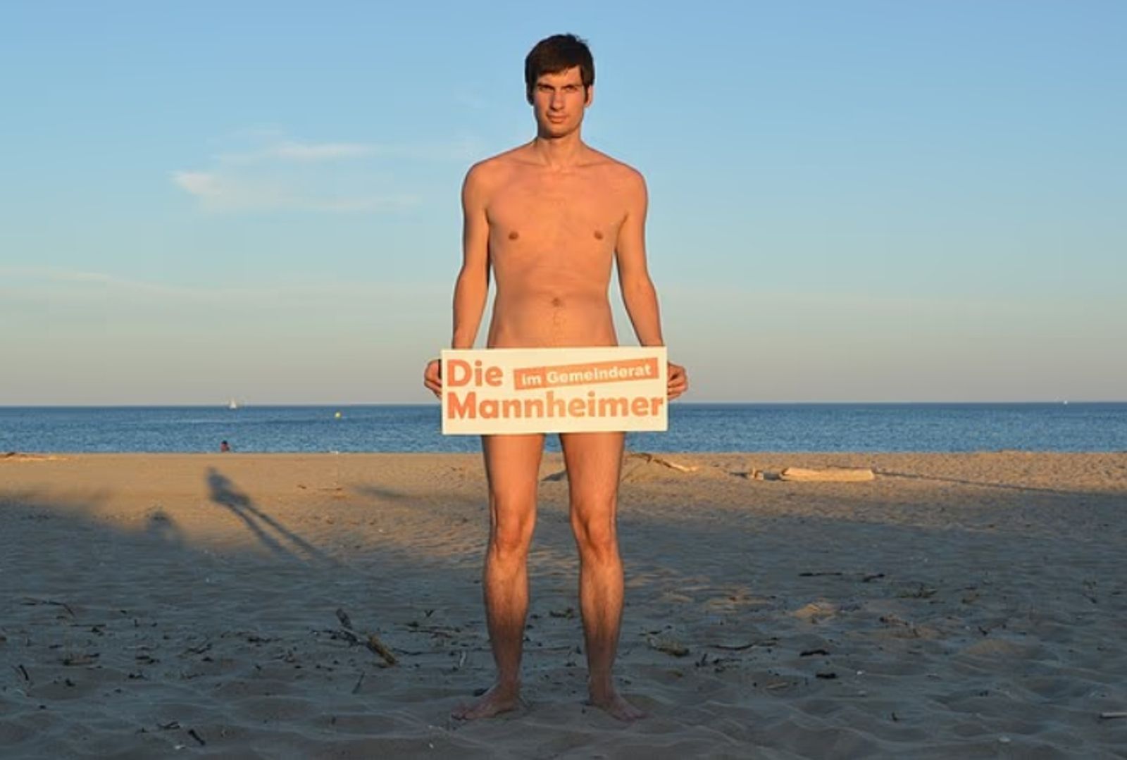 費拉特計劃邀請居民前往法國參加天體營。圖／翻攝自FB