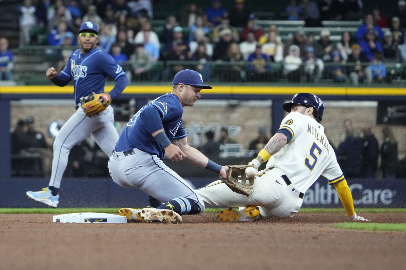 2026年MLB世界大賽將由美聯頭號種子坦帕灣光芒,對決全聯盟戰績最佳的國聯頭號種子密爾瓦基釀酒人。圖/達志影像