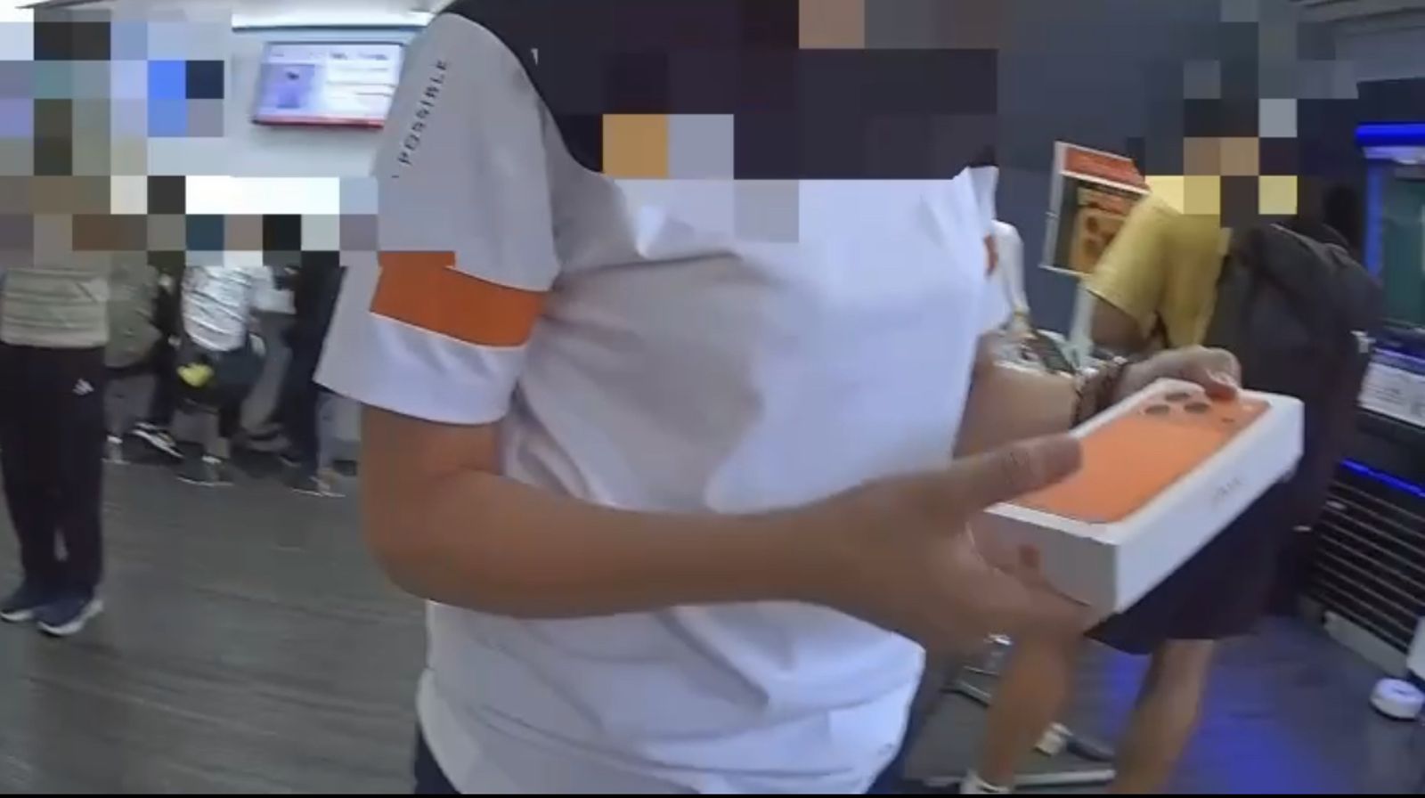 回收發大財？高雄粗心店員誤扔iPhone17Pro　警20分鐘火速尋回解危機