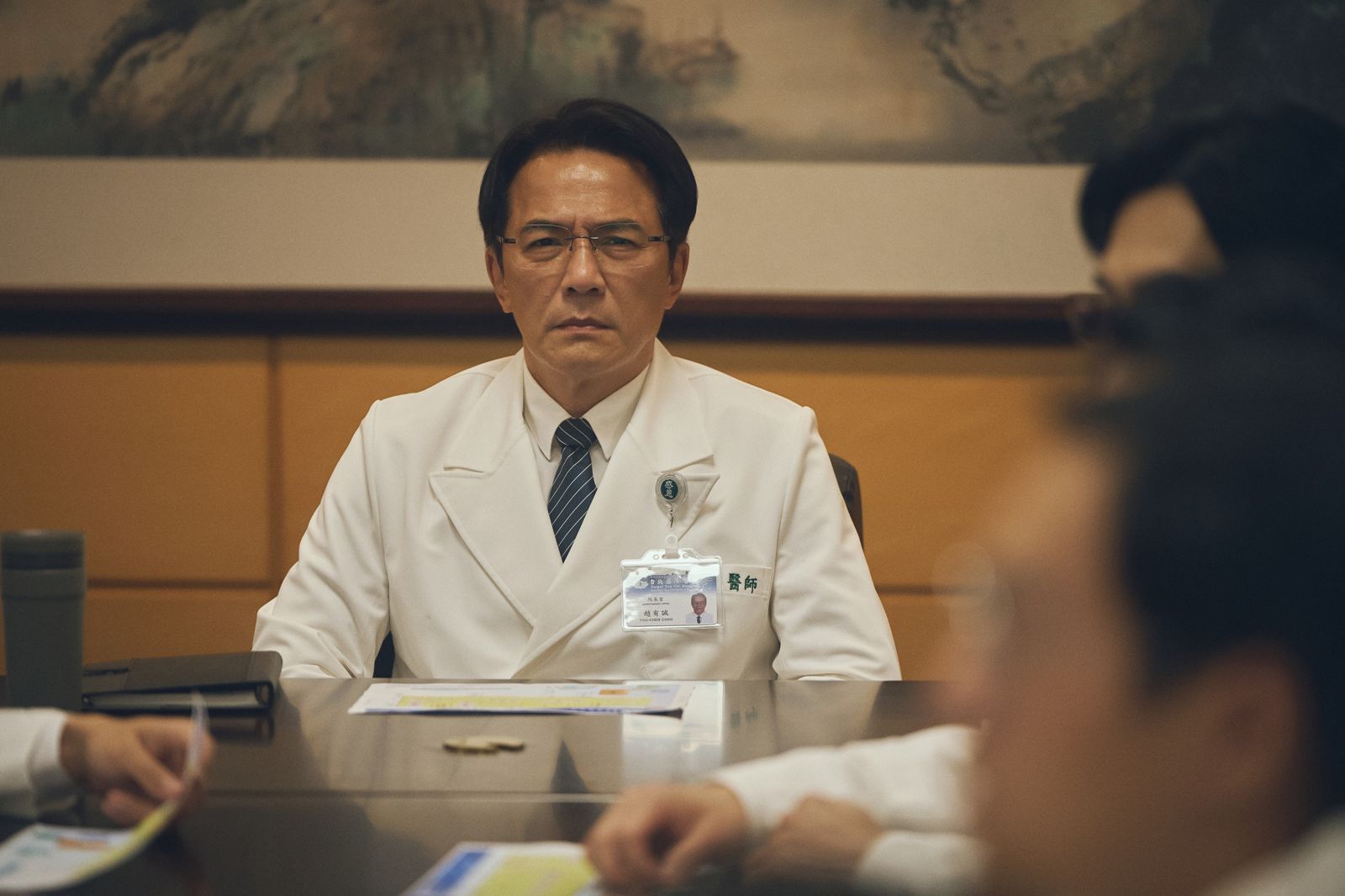 戴立忍飾演台北慈濟醫院院長趙有誠,坦言:「這是我第一次演一個還活著的人,壓力超大。」大愛電視提供