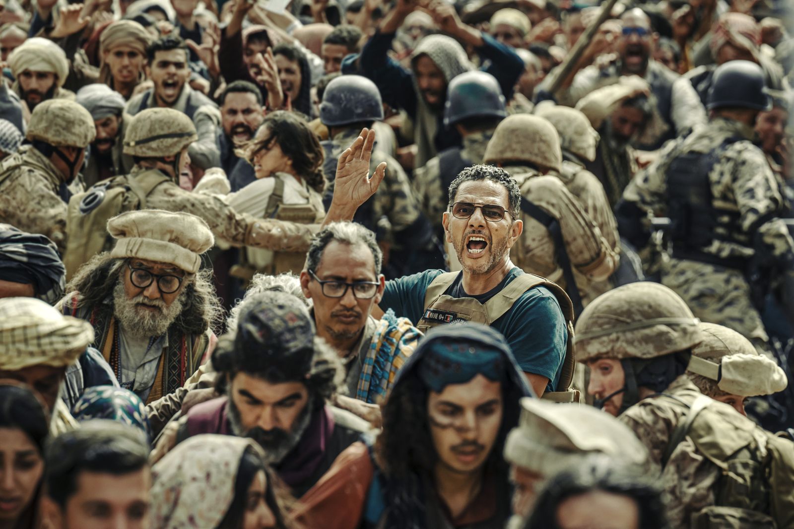 《撤離倒數13天》重現喀布爾2800人撤退行動　被譽為「最貼近現實的戰爭電影」