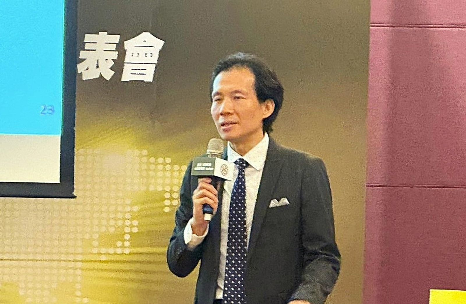 央行滾動檢討房市有救了?經濟學者戳破期待:房價未必跌 年輕人買不起改買股