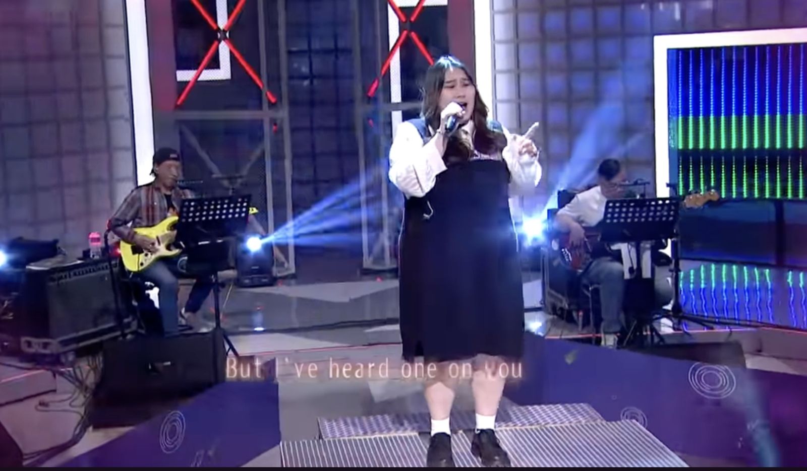 曾在試麥時被發掘的鐵肺女聲:慈慈(Erica)。她酷似西洋天后Adele的嗓音與外型受到矚目。好看娛樂提供