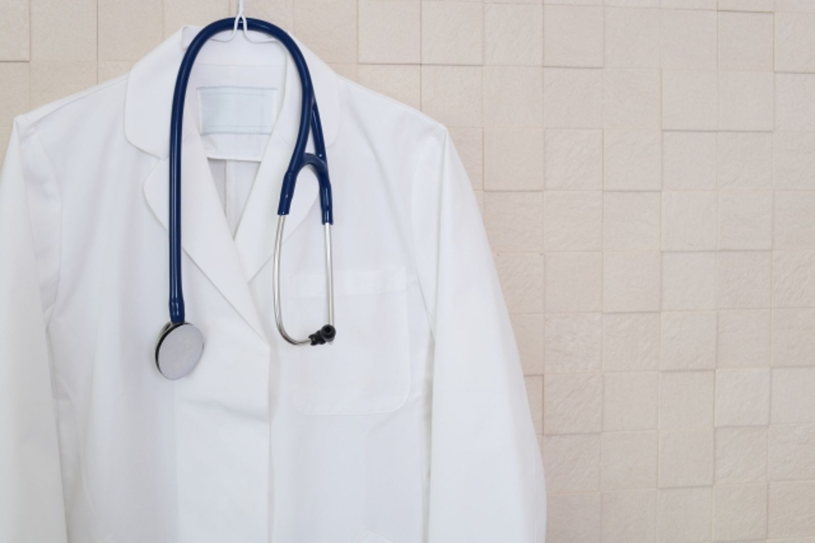 醫療寒冬要來了！醫警告「未來5年不要生病」：4件事要做好